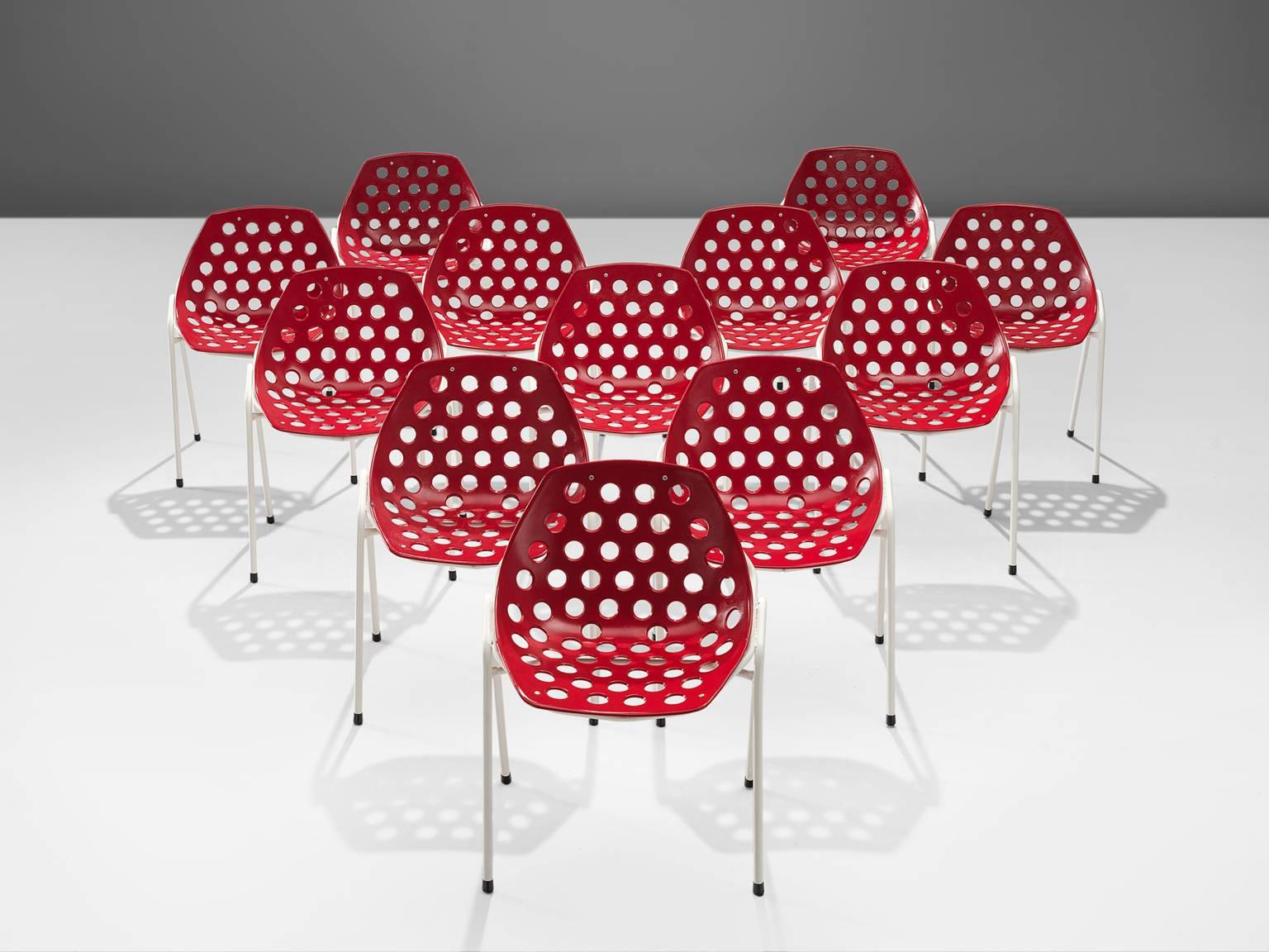 Pierre Guariche for Meurop, coquillage chairs, white lacquered metal and red propylene, France, 1960s. 

These chairs for Meurop were designed by Guariche in the 1960s. The chairs are typical for the aesthetics and philosophy of Guariche. He was