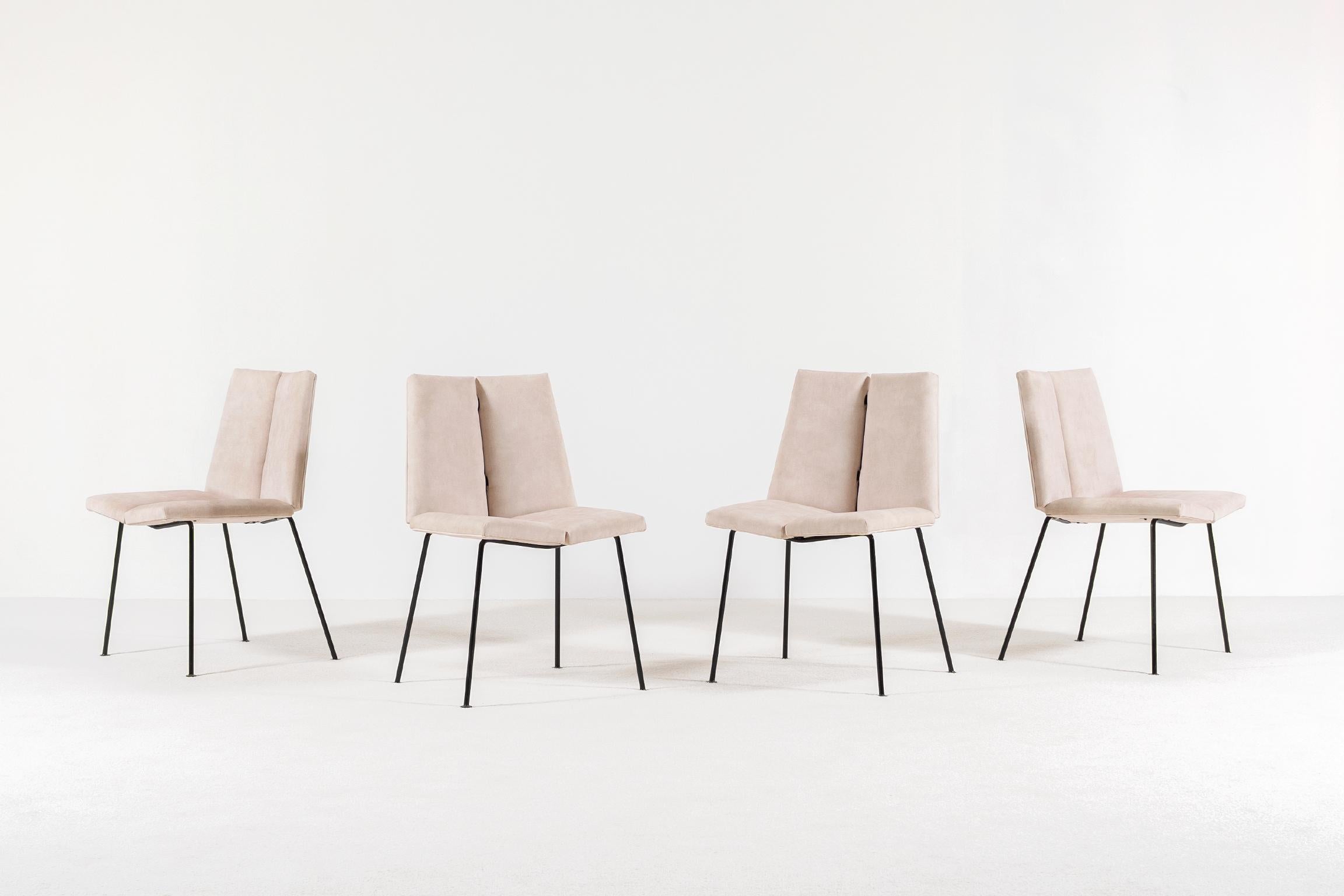 Rare set of four chairs model 