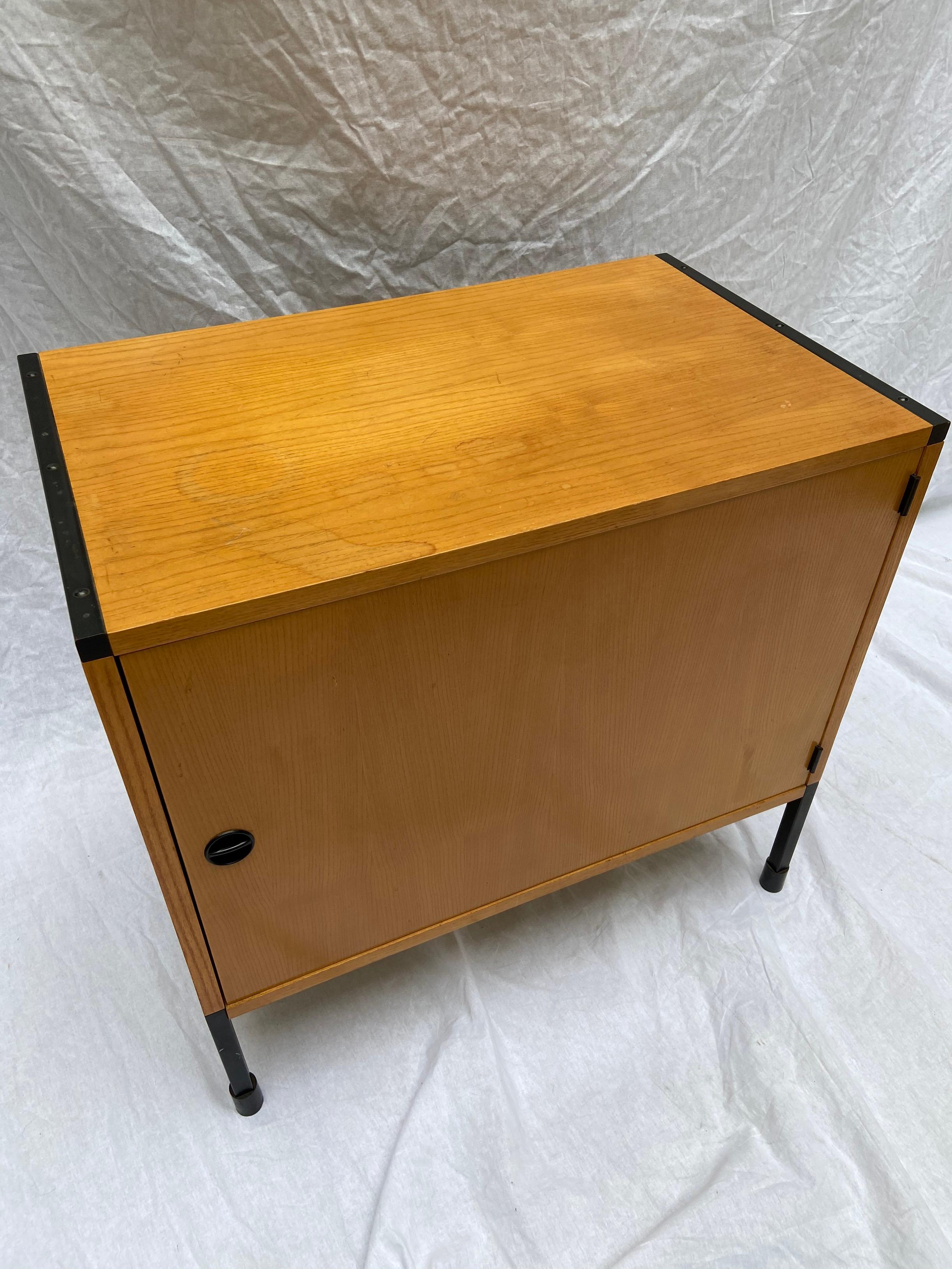 Pierre Guariche - Small Chest of Drawers - Circa 1970 1