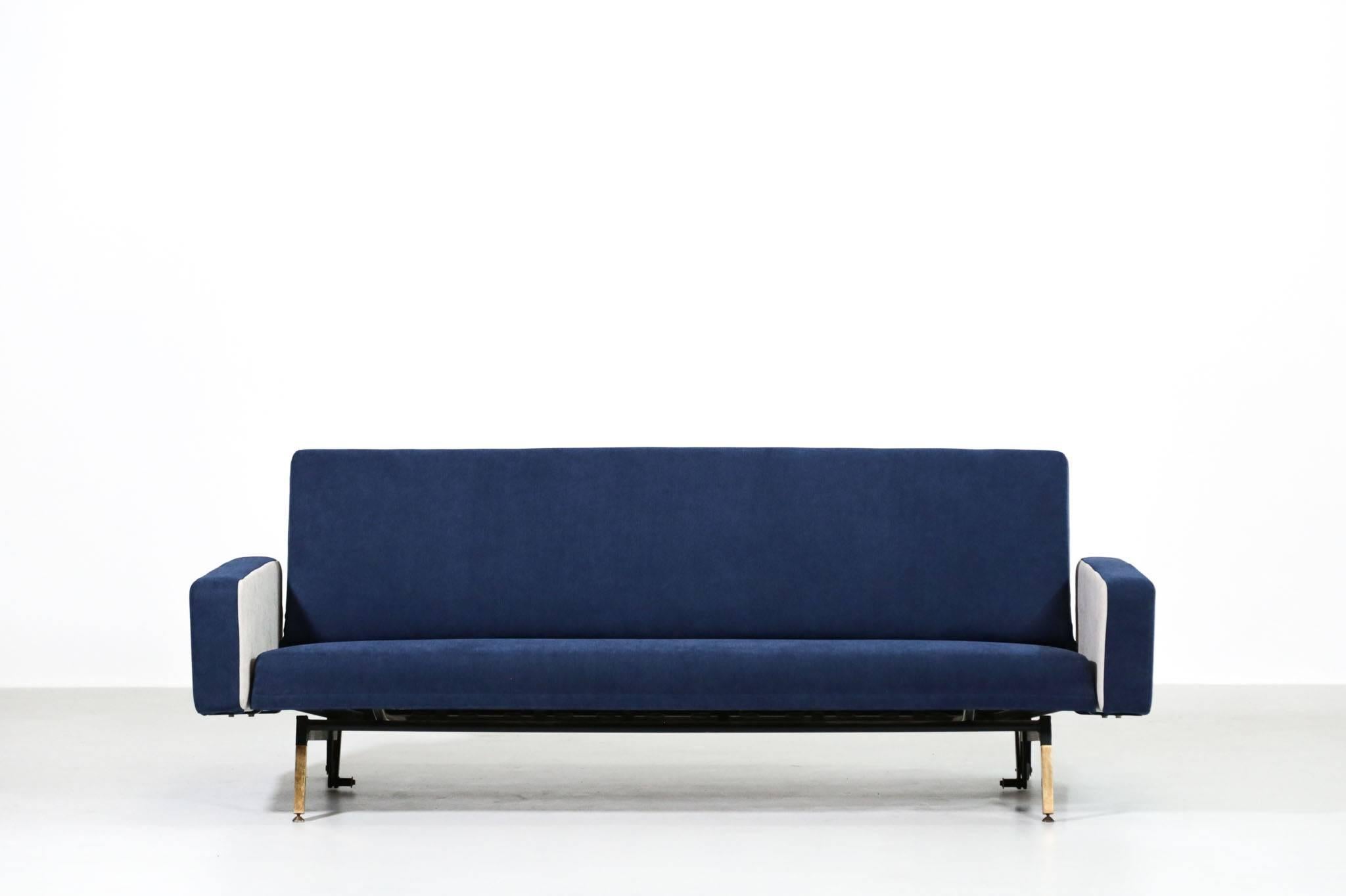 Mid-Century Modern Pierre Guariche Sofa Bed for Airborne French Design For Sale