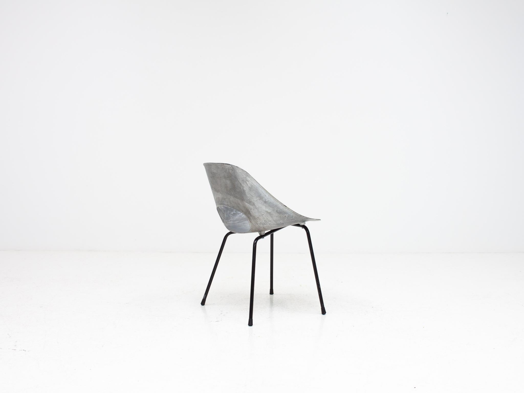 Pierre Guariche Tulip Chair, Cast Aluminum, Steiner Meubles, Paris, 1954 5