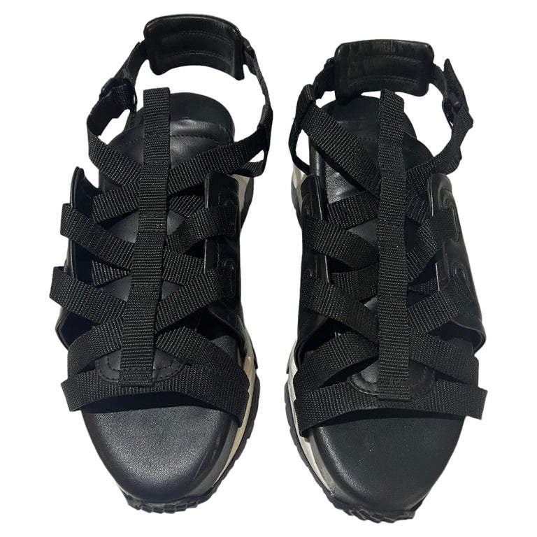 Pierre Hardy Black and White Sandals Shoes For Sale at 1stDibs