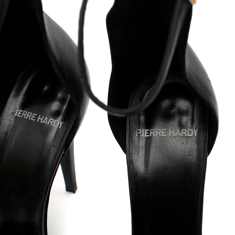 Pierre Hardy Black Leather Heeled Sandals with Calf Hair Eye Detail US5.5 In Excellent Condition For Sale In London, GB