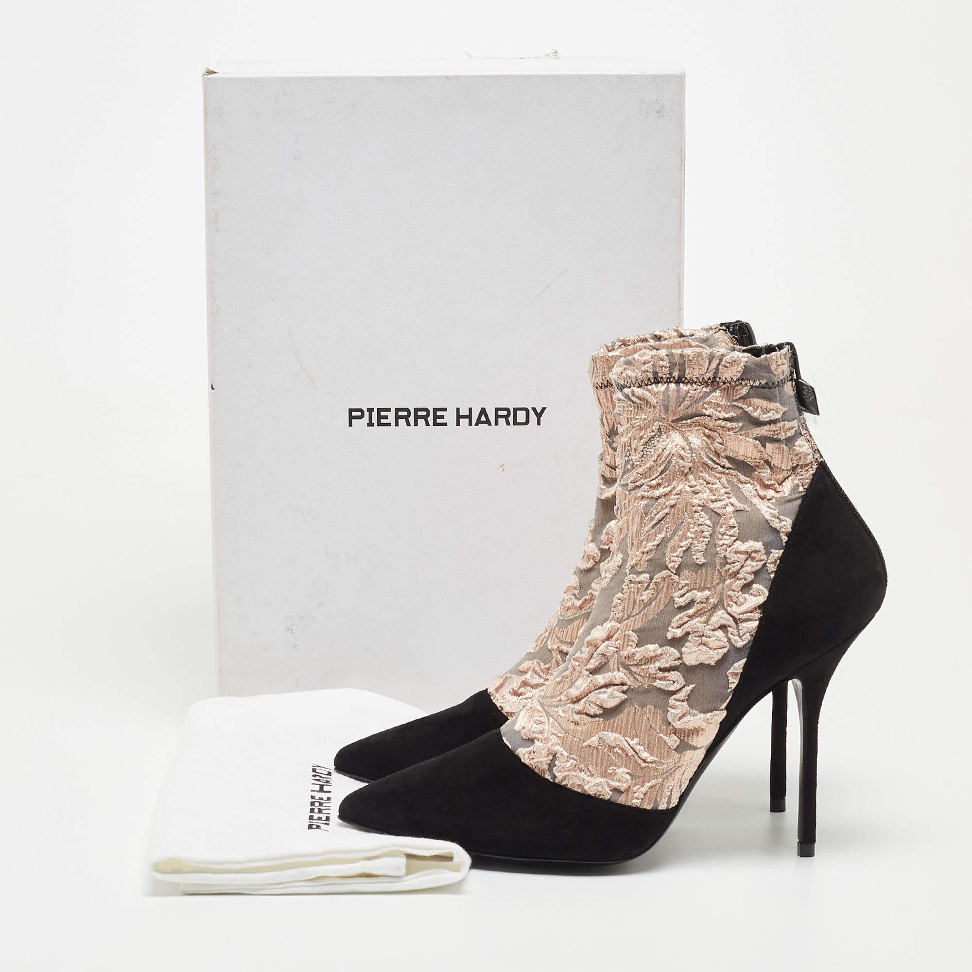 Pierre Hardy Black/Metallic Peach Fabric and Suede Dolly Pointed Toe Ankle Booti For Sale 5