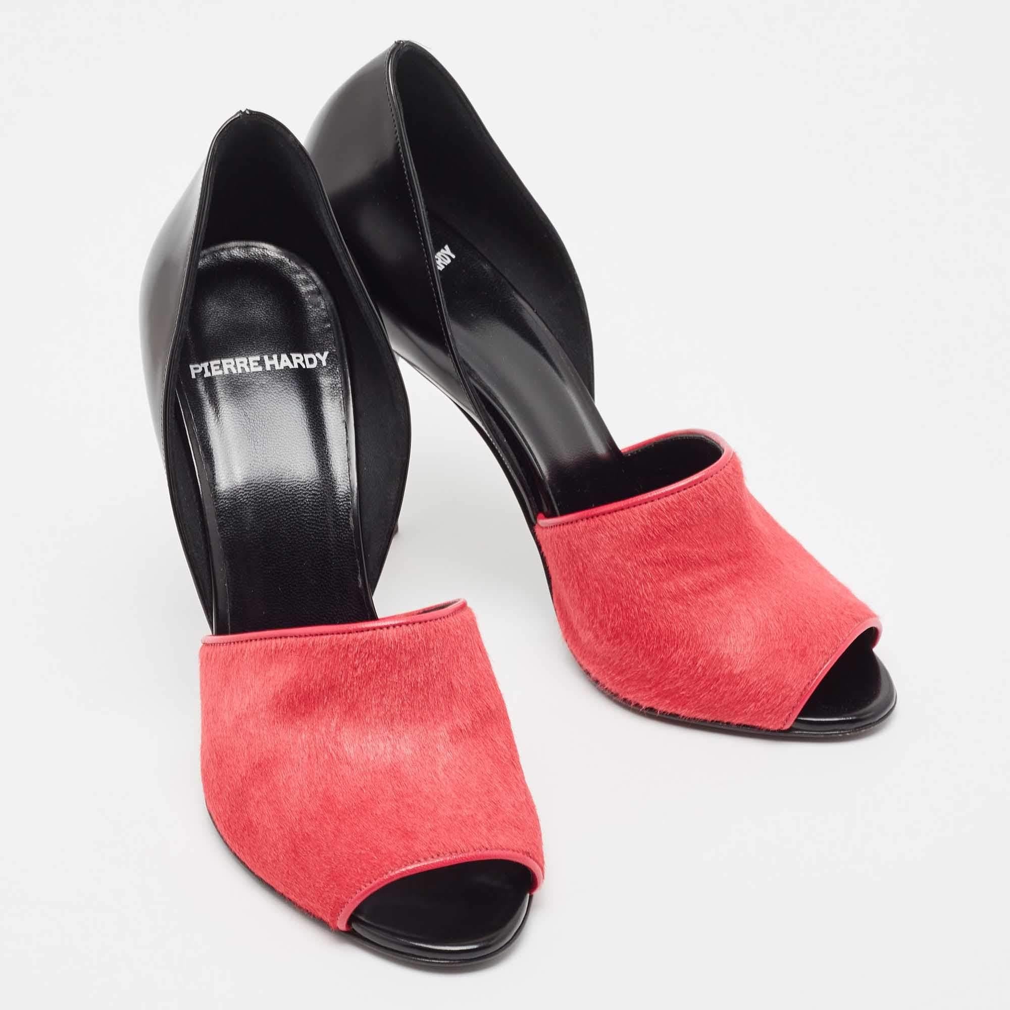 Pierre Hardy Black/Pink Calf Hair Leather and Calf Hair Open Toe Pumps Size 38 For Sale 2