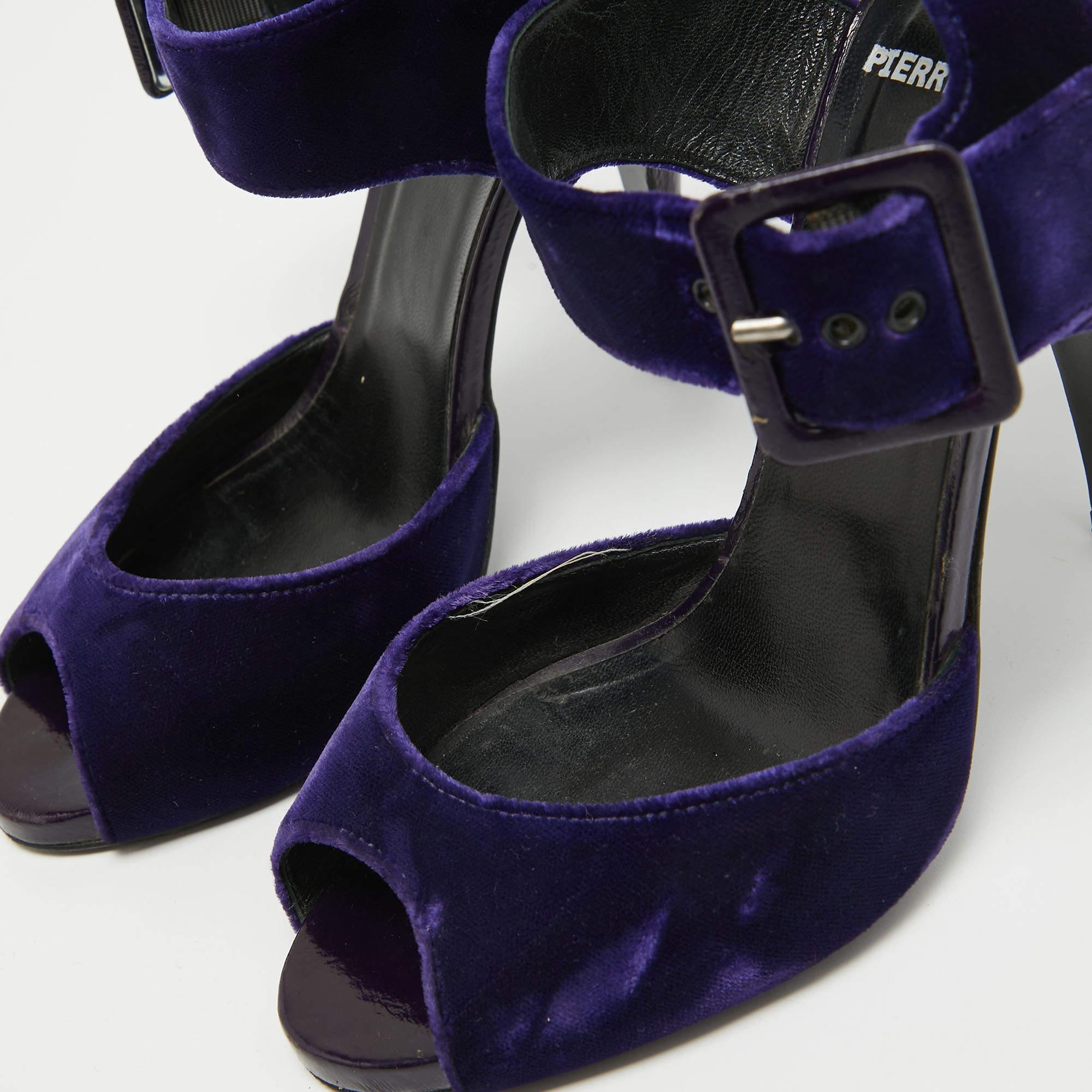 Nero Pierre Hardy Sandali con cinturino alla caviglia in velluto blu misura 38,5 in vendita