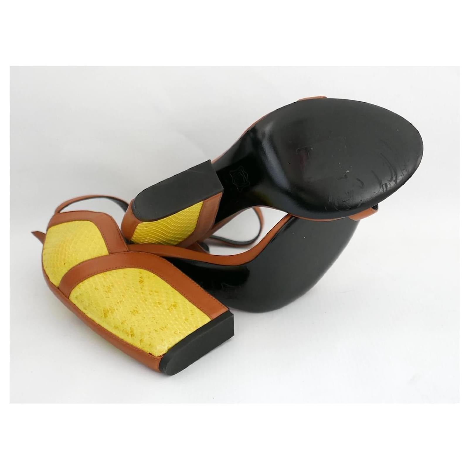 Pierre Hardy - Talons Art Déco jaune et caramel Pour femmes en vente