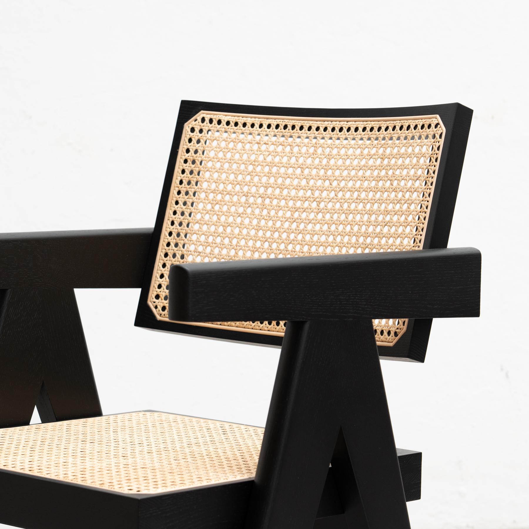 Pierre Jeanneret 051 Silla de oficina Capitol Complex con cojín by Cassina en venta 12