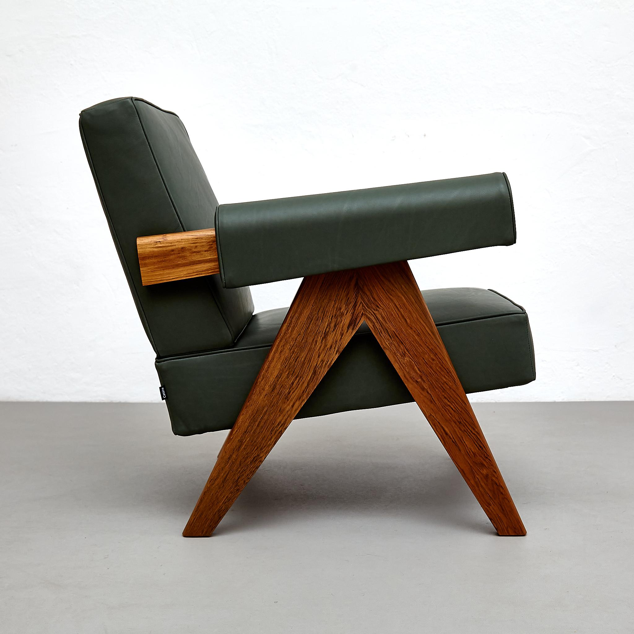 Pierre Jeanneret 053 Capitol Complex Teak Wood Green Leather Armchair by Cassina For Sale 4