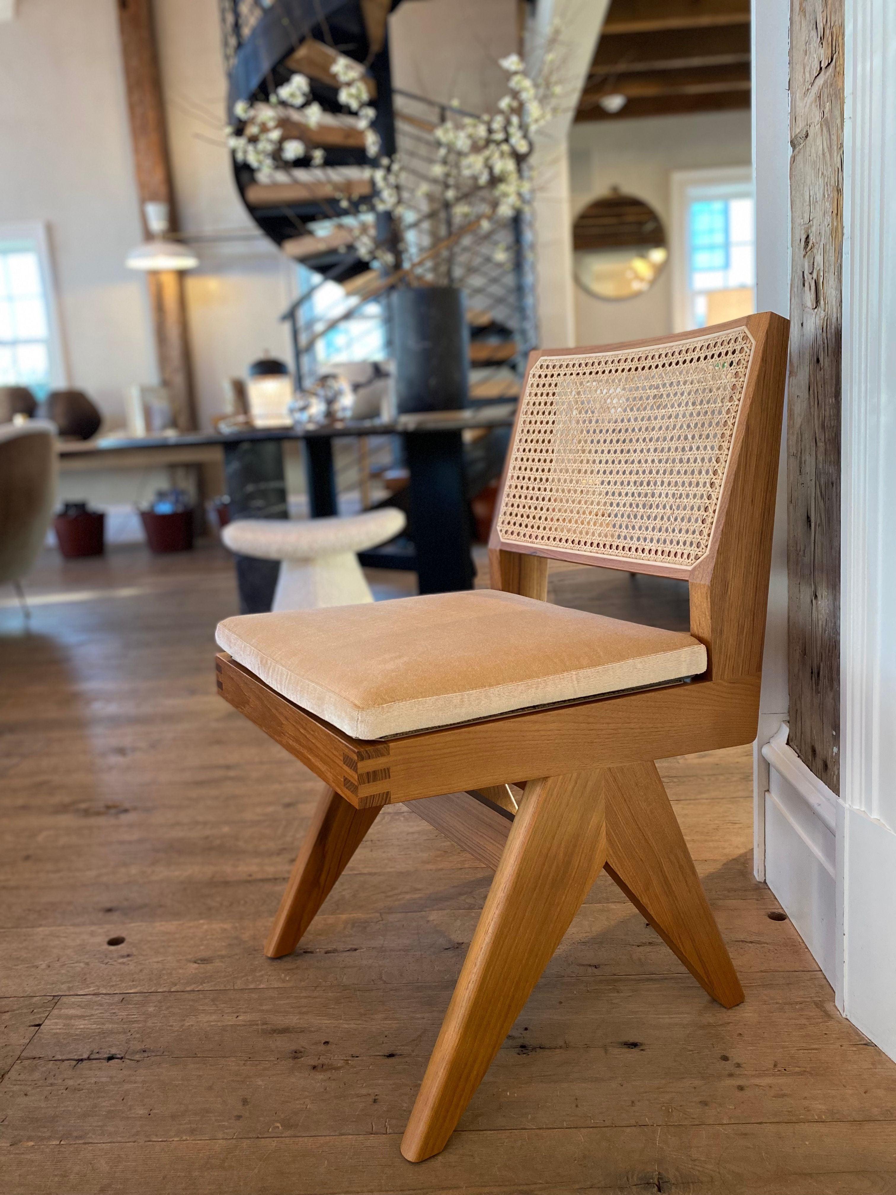 Pierre Jeanneret 055 Capitol Complex Chair by Cassina (Italienisch) im Angebot