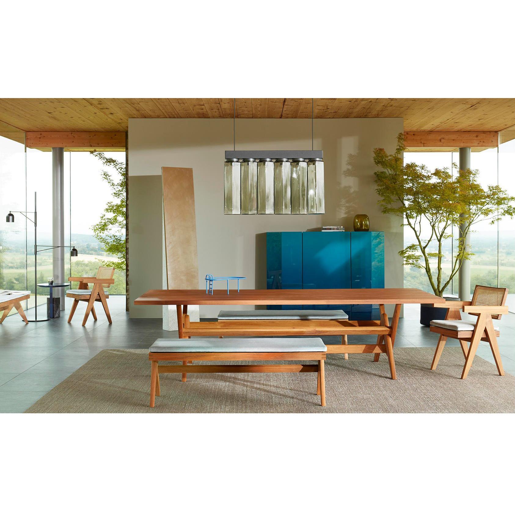 XXIe siècle et contemporain Pierre Jeanneret 056 Capitol Complex Table teintée noire par Cassina en vente