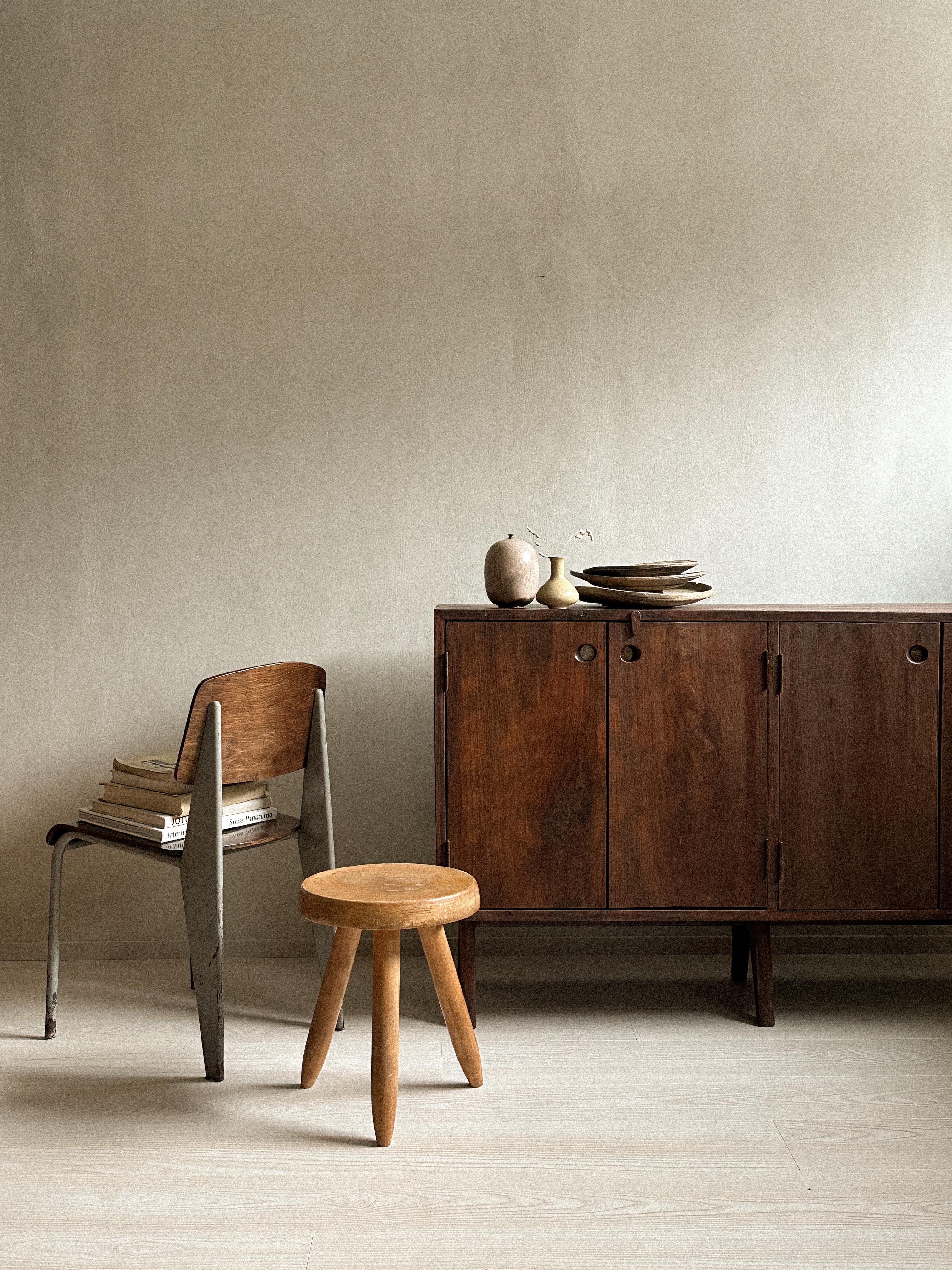 Pierre Jeanneret '1896-1967' 'PJ-R-14-A' Storage Unit, India, 1950s 4