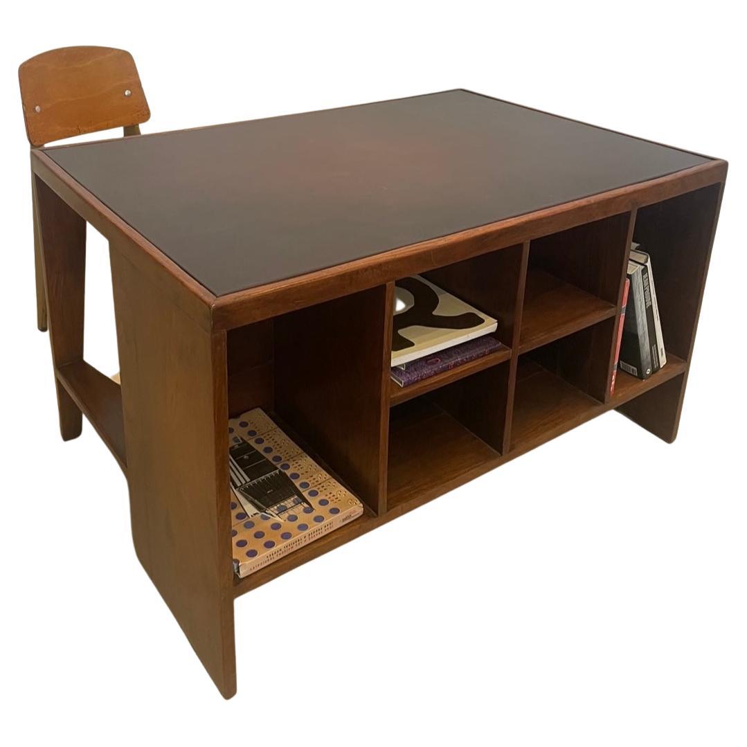Pierre Jeanneret, 1959-61 Pigeonhole-Schreibtisch aus ostindischem Palisanderholz und Leder im Angebot