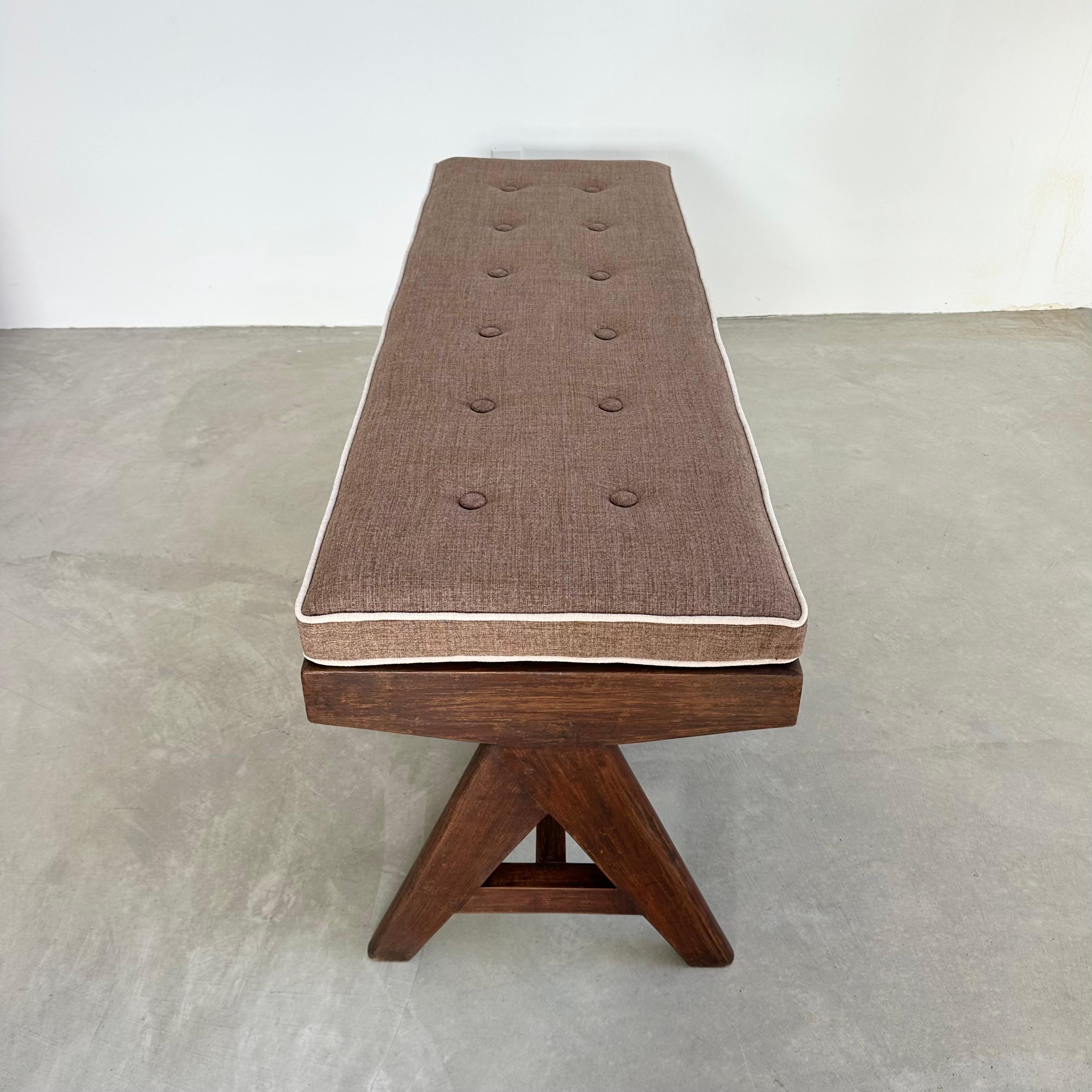 Pierre Jeanneret A Leg Bench, 1950s Chandigarh For Sale 5