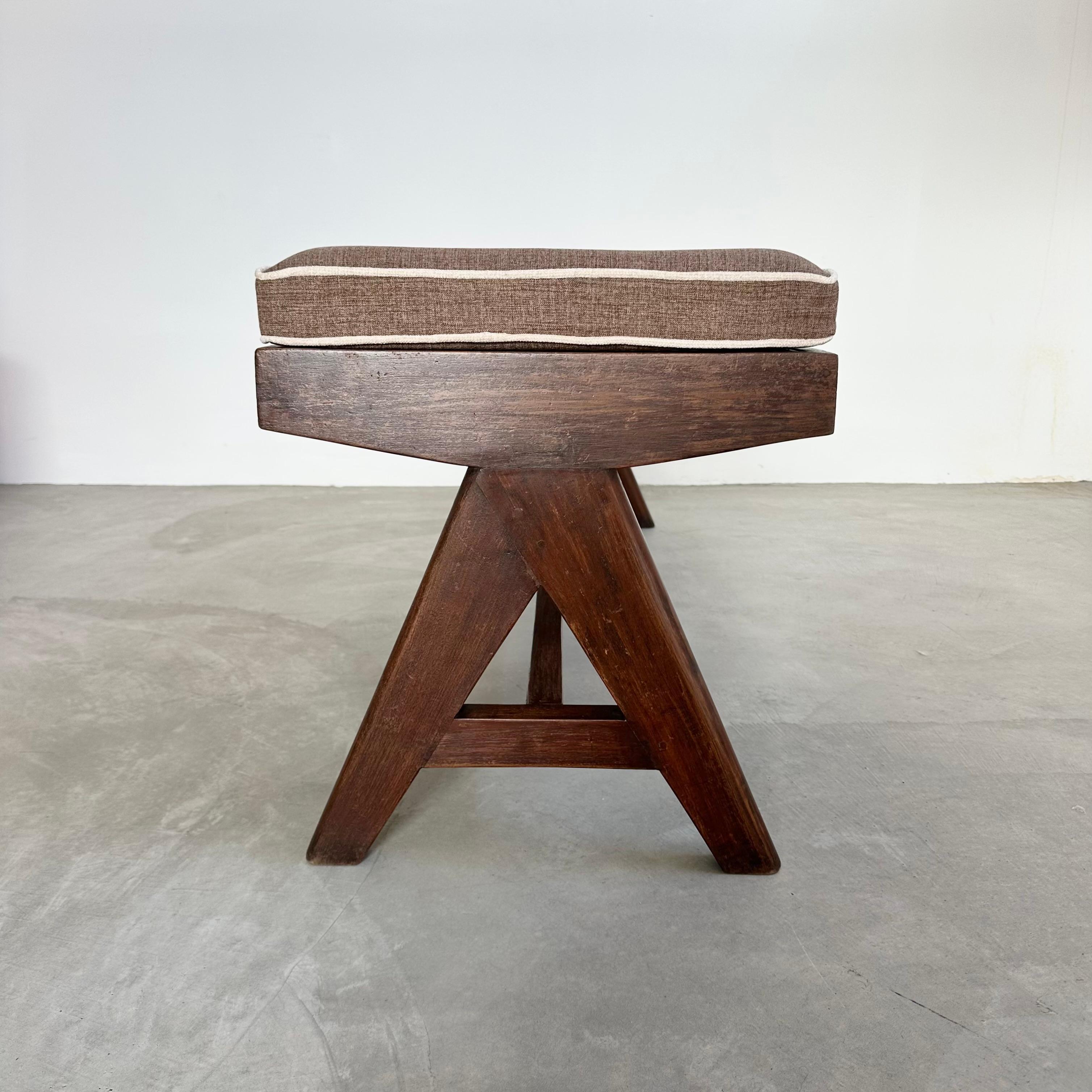 Pierre Jeanneret A Leg Bench, 1950s Chandigarh For Sale 6