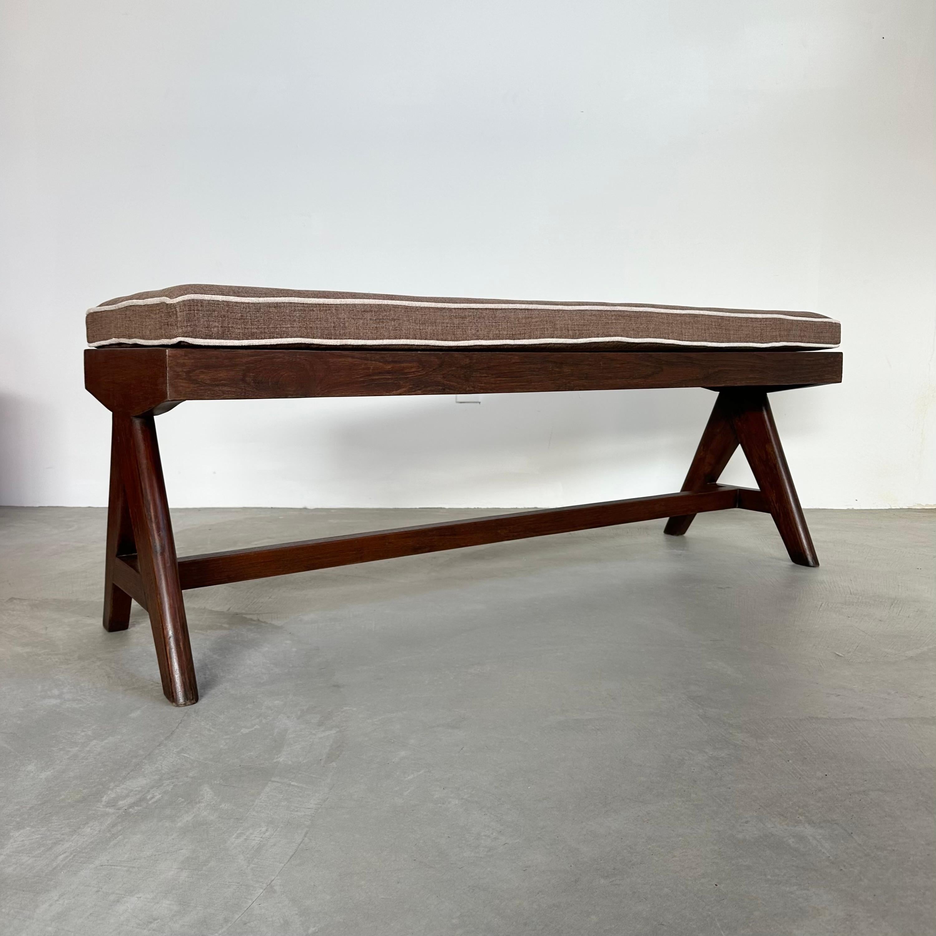 Pierre Jeanneret A Leg Bench, 1950s Chandigarh For Sale 3