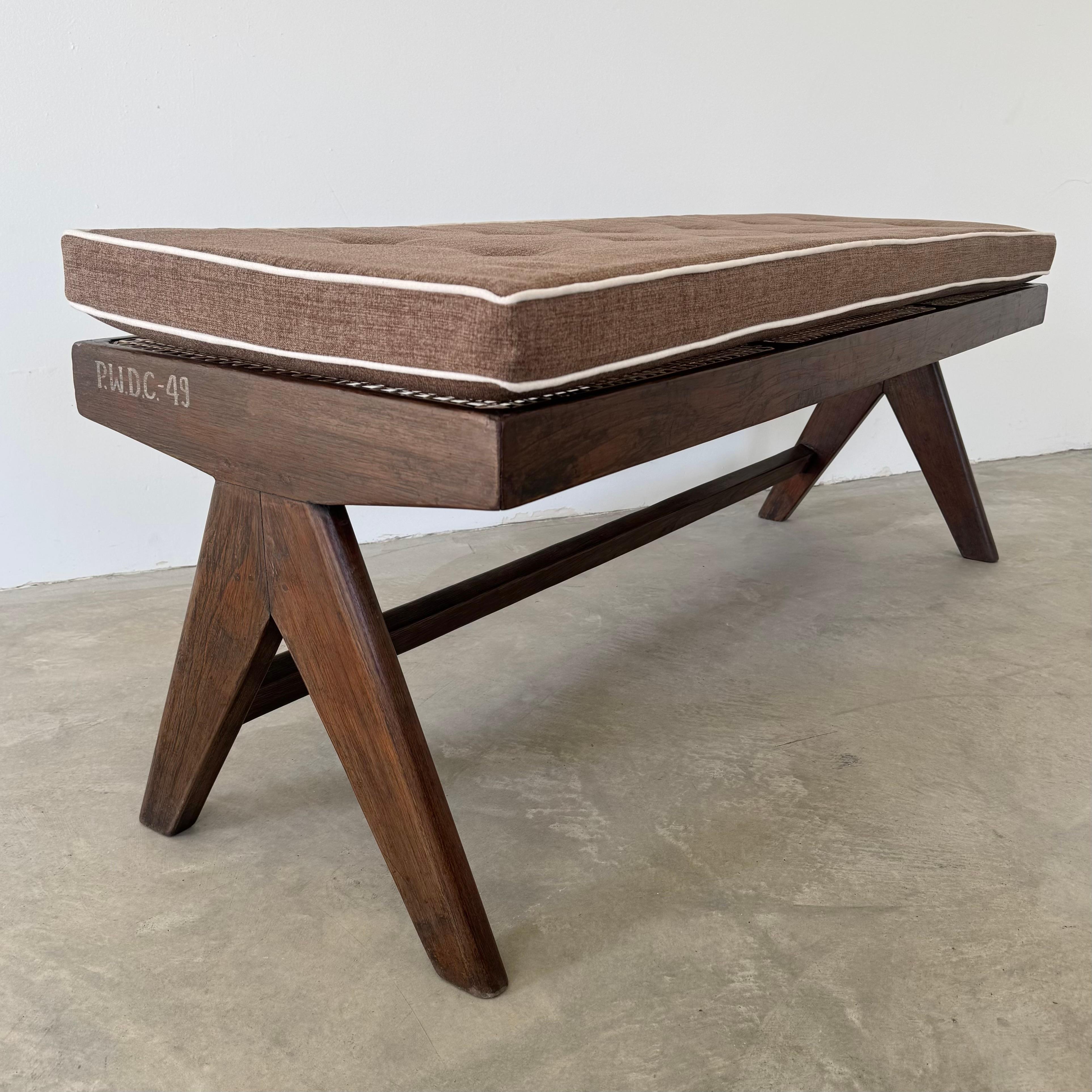 Pierre Jeanneret A Leg Bench, 1950s Chandigarh For Sale 9