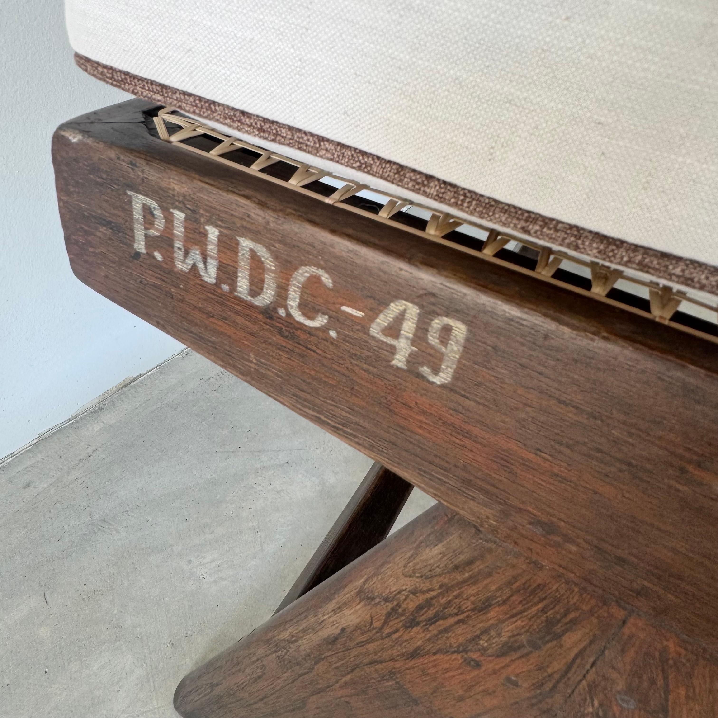 Pierre Jeanneret A Leg Bench, 1950s Chandigarh For Sale 3