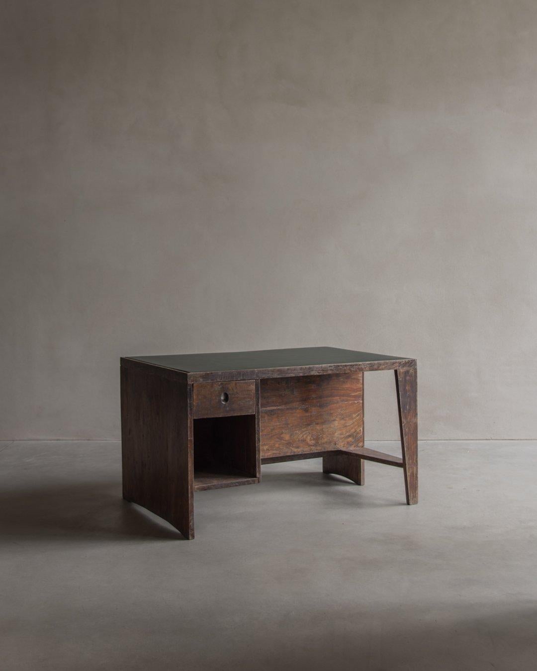 Pierre Jeanneret, Authentic PJ-BU-02-A Desk, circa 1957, Mid-Century Modern For Sale 5