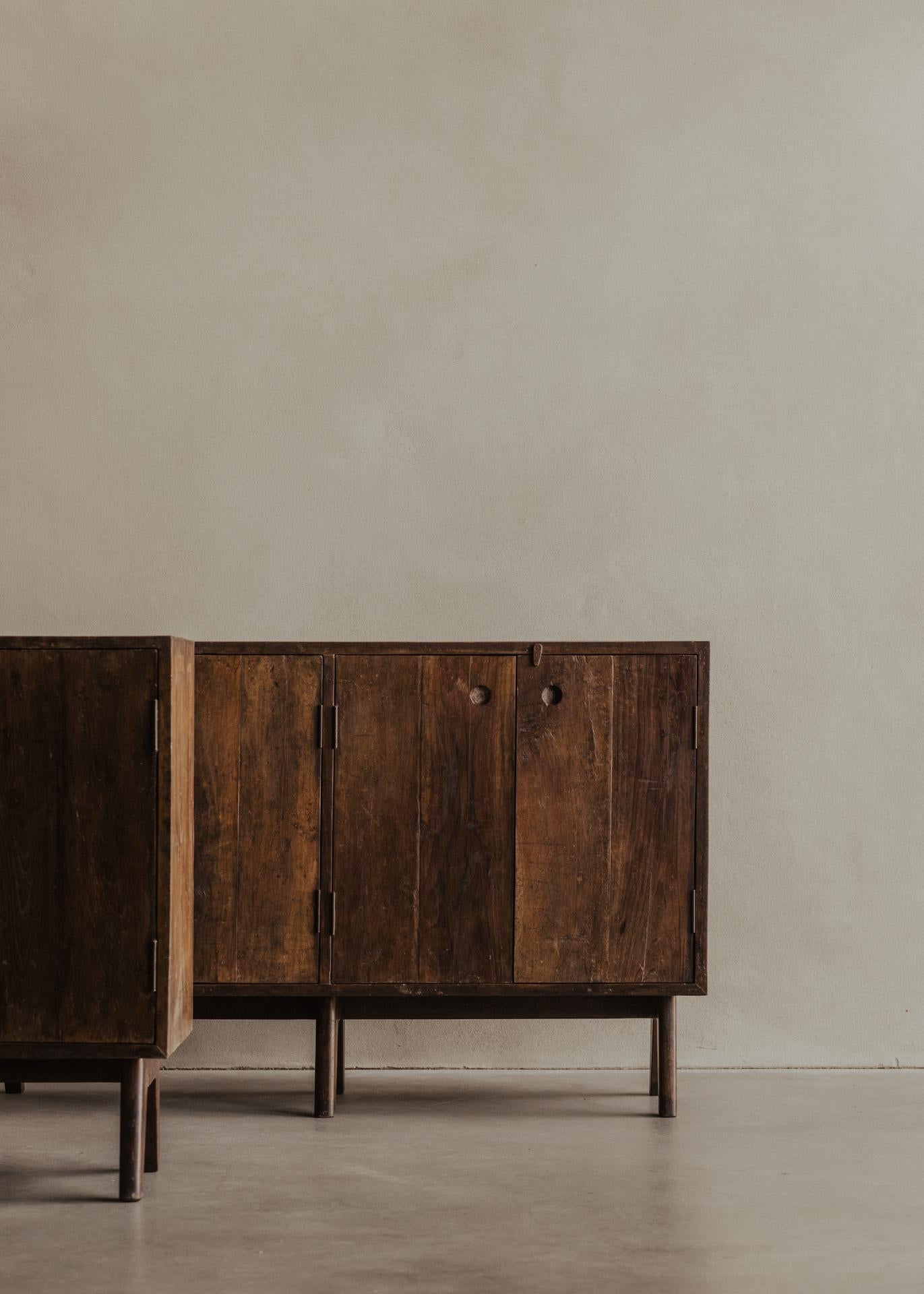 Metal Pierre Jeanneret - Authentic PJ-R-14-A c. 1857–58 Low Cupboard For Sale