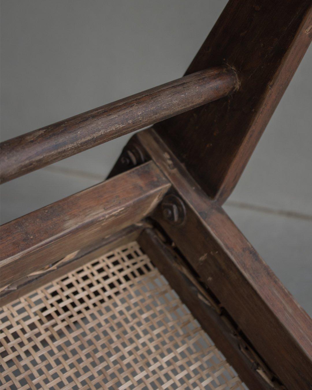 Pierre Jeanneret, authentischer PJ-SI-13-A, montierter Stuhl, um 1955 (Indisch) im Angebot