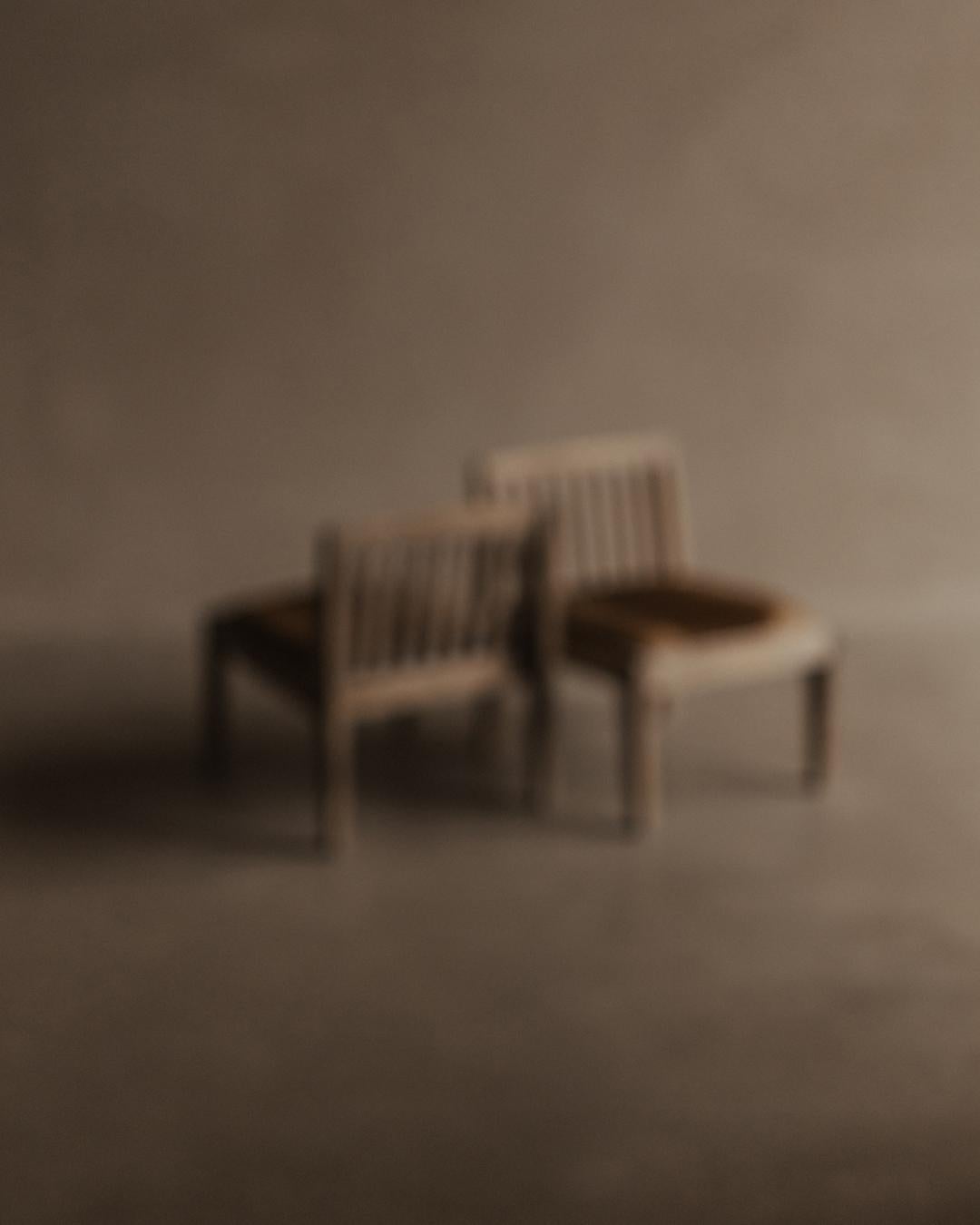 Pierre Jeanneret - Authentic PJ-SI-18-A (Pair) (Moderne der Mitte des Jahrhunderts) im Angebot