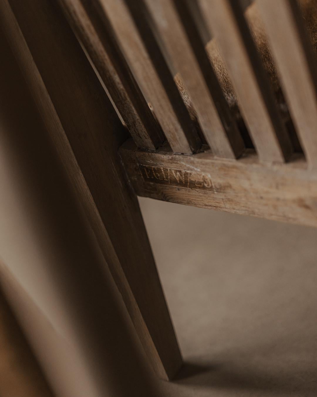 Pierre Jeanneret - Authentic PJ-SI-18-A (Pair) (Indisch) im Angebot