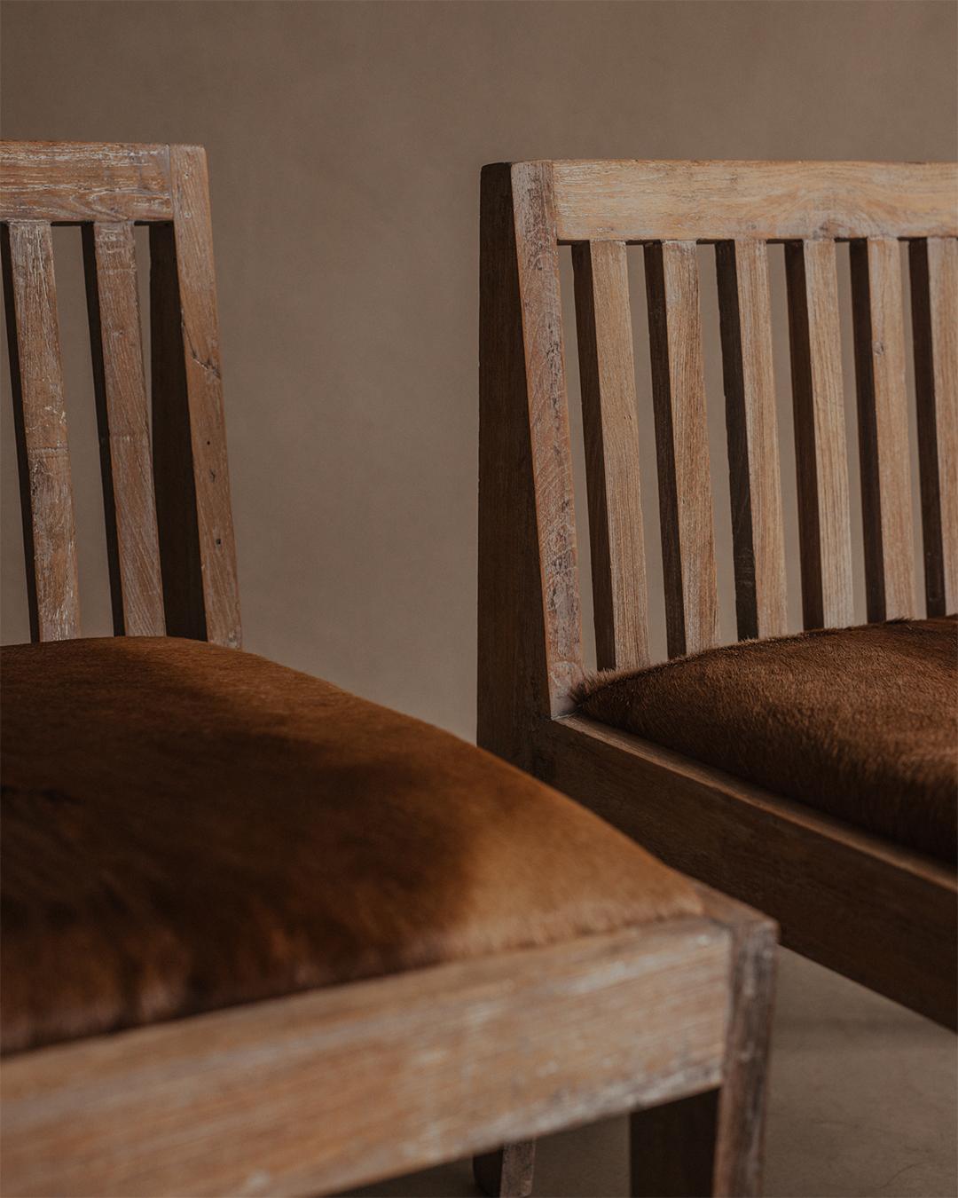 Pierre Jeanneret - Authentic PJ-SI-18-A (Pair) (Tierhaut) im Angebot