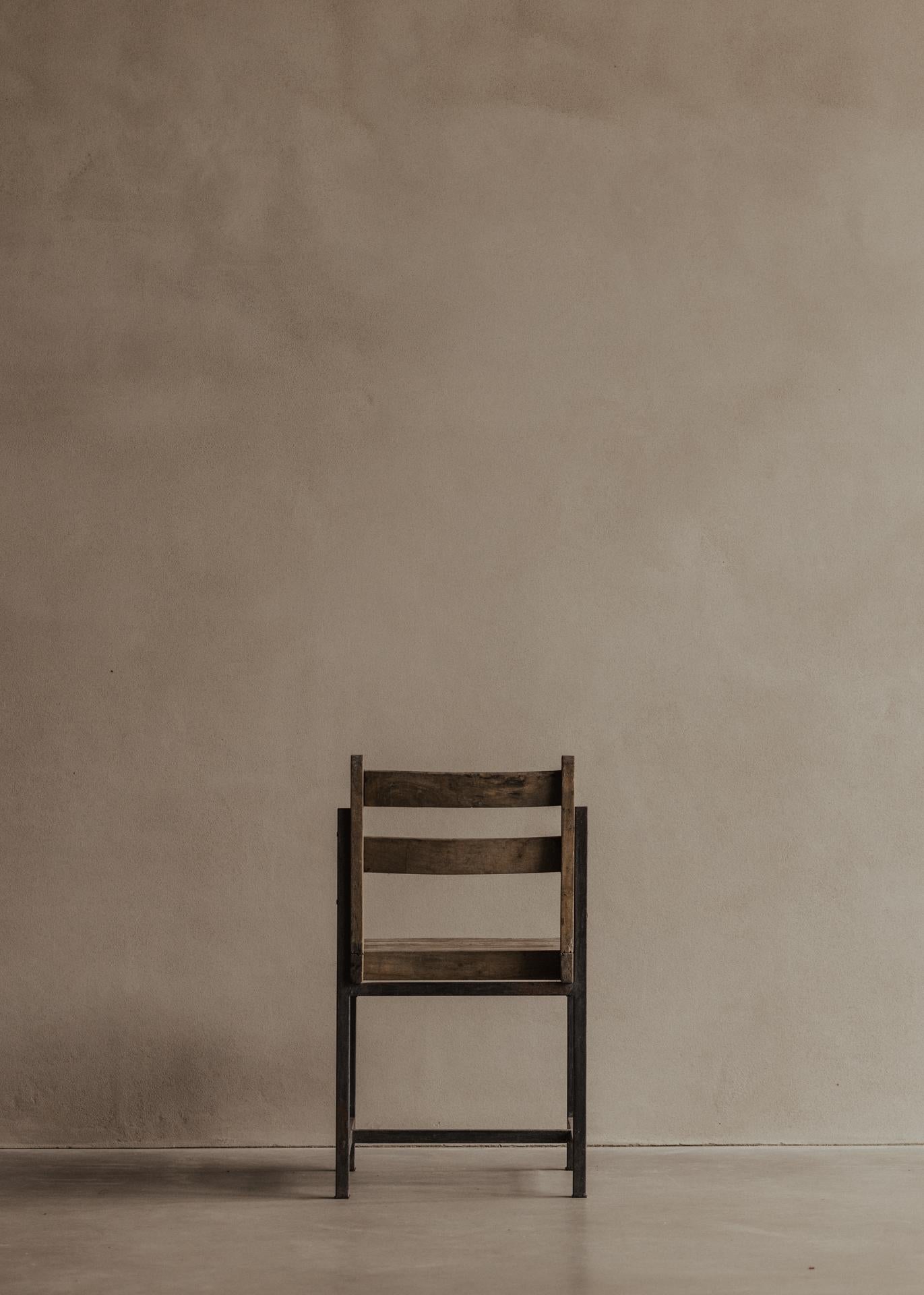Pierre Jeanneret – authentischer PJ-SI-65-A-Stuhl, um 1960 (Indisch) im Angebot