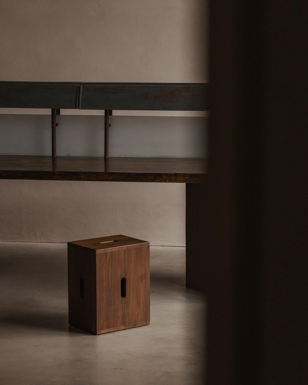 Pierre Jeanneret - Authentic PJ-TAT-08-B For Sale 5