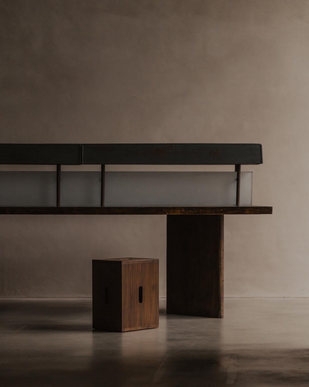 Pierre Jeanneret - Authentic PJ-TAT-08-B For Sale 9