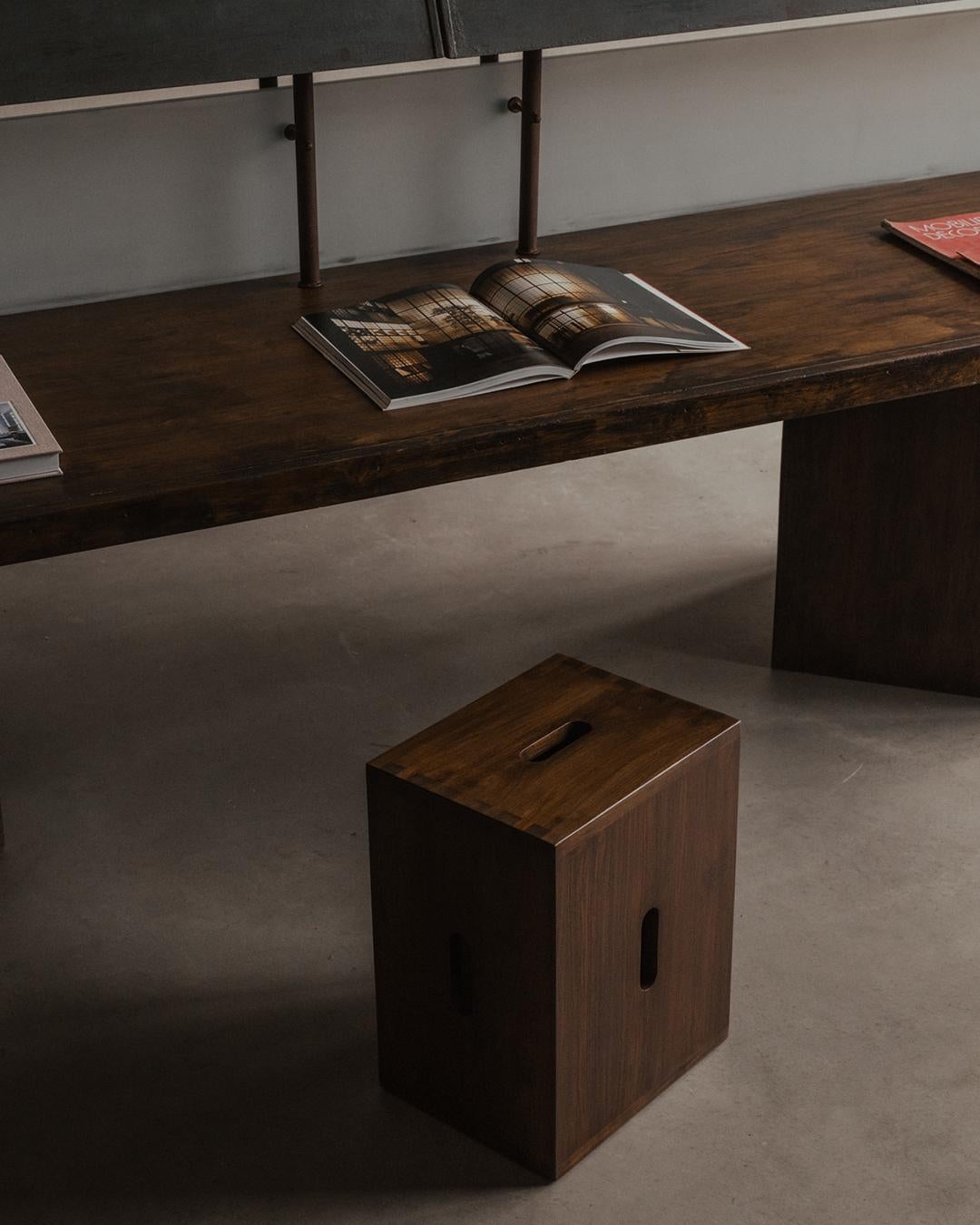 Pierre Jeanneret - Authentic PJ-TAT-08-B In Good Condition For Sale In Hasselt, VLI