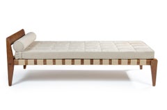 Pierre Jeanneret, Bed PJ-L-03-A, circa 1957