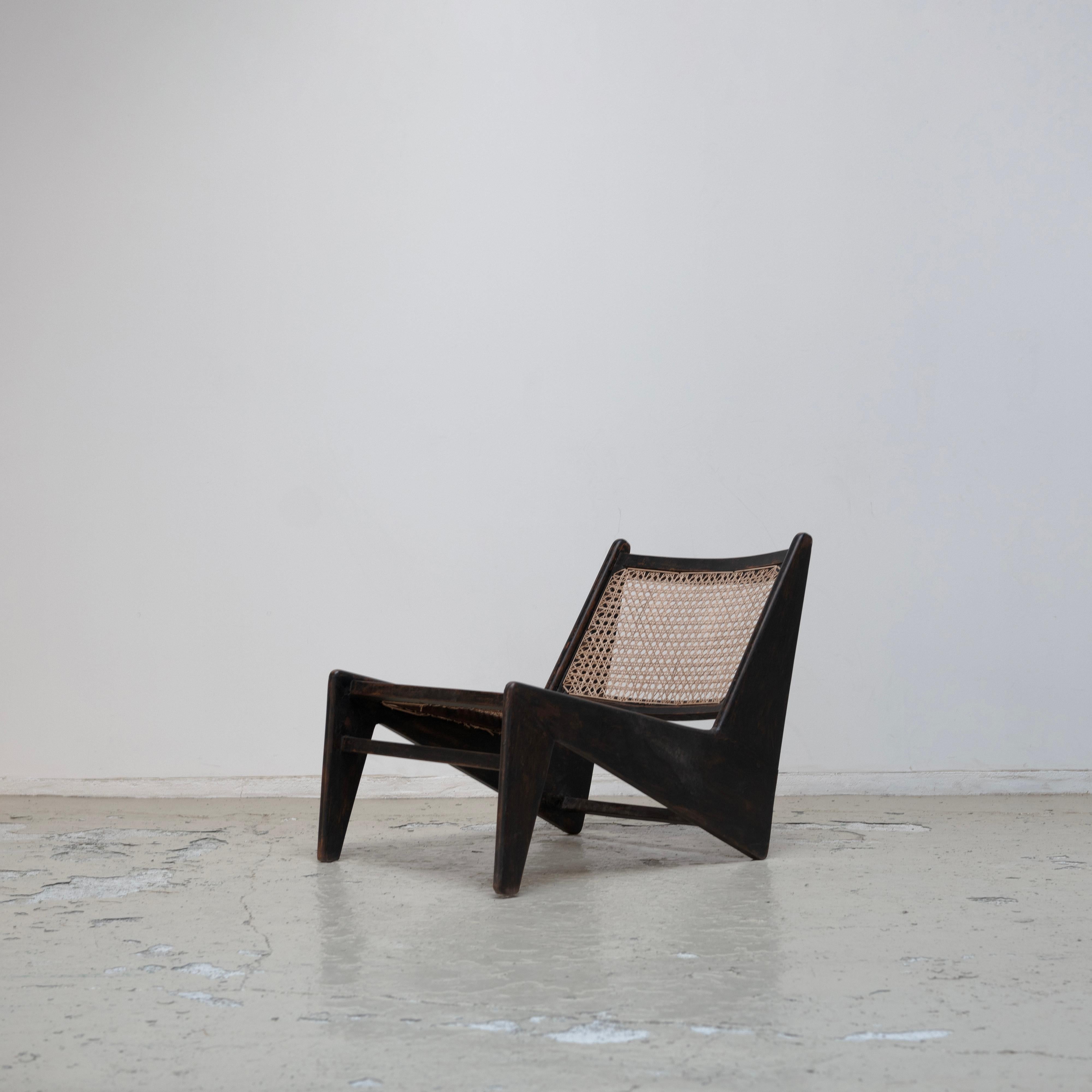 Mid-20th Century Pierre Jeanneret , Black Kangaroo Chair for Chandigarh, Teak , 1950s For Sale
