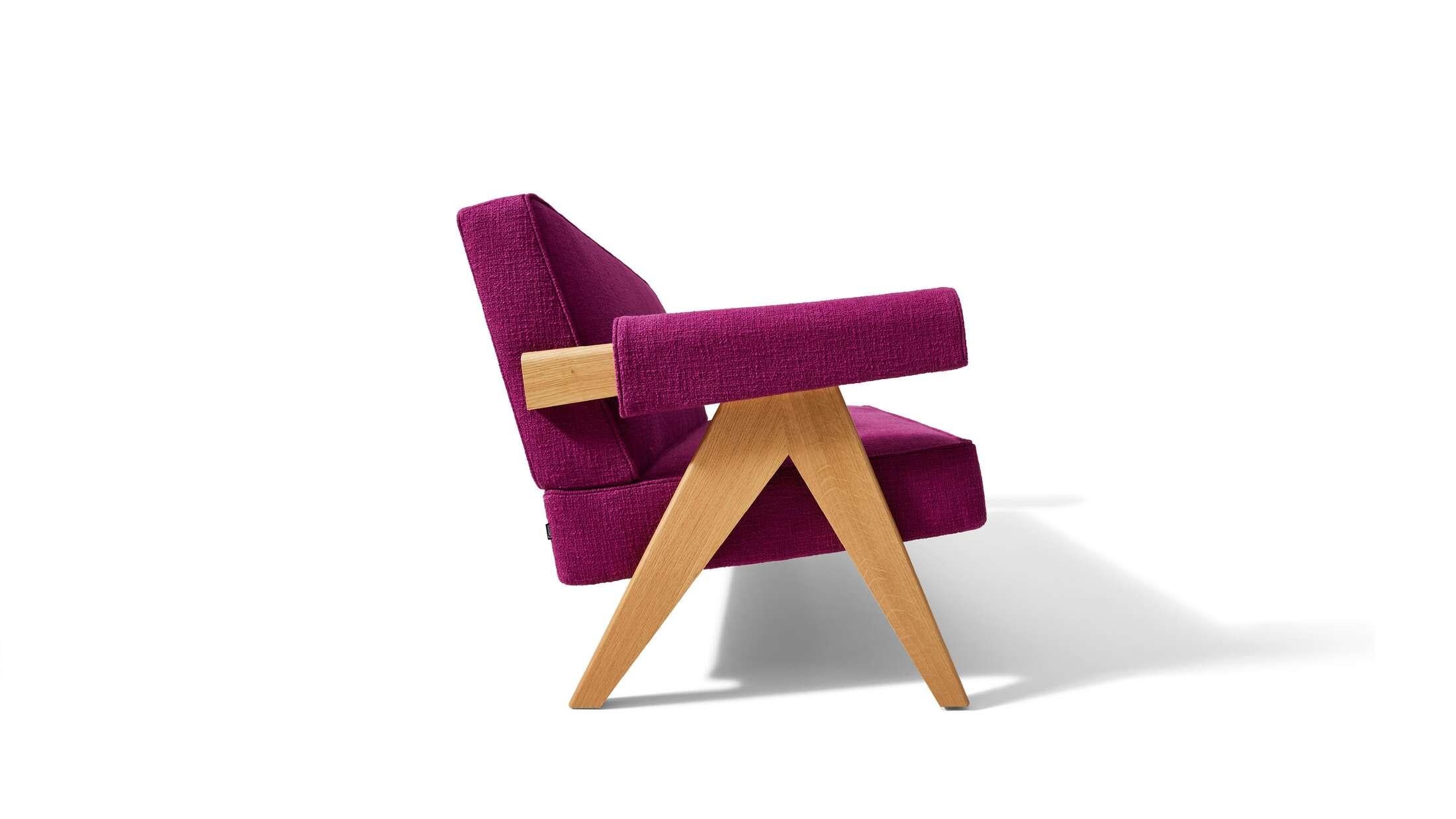 Pierre Jeanneret Capitol Complex Sofa Settee in Purple for Cassina, Italy - New  In New Condition For Sale In Berlin, DE