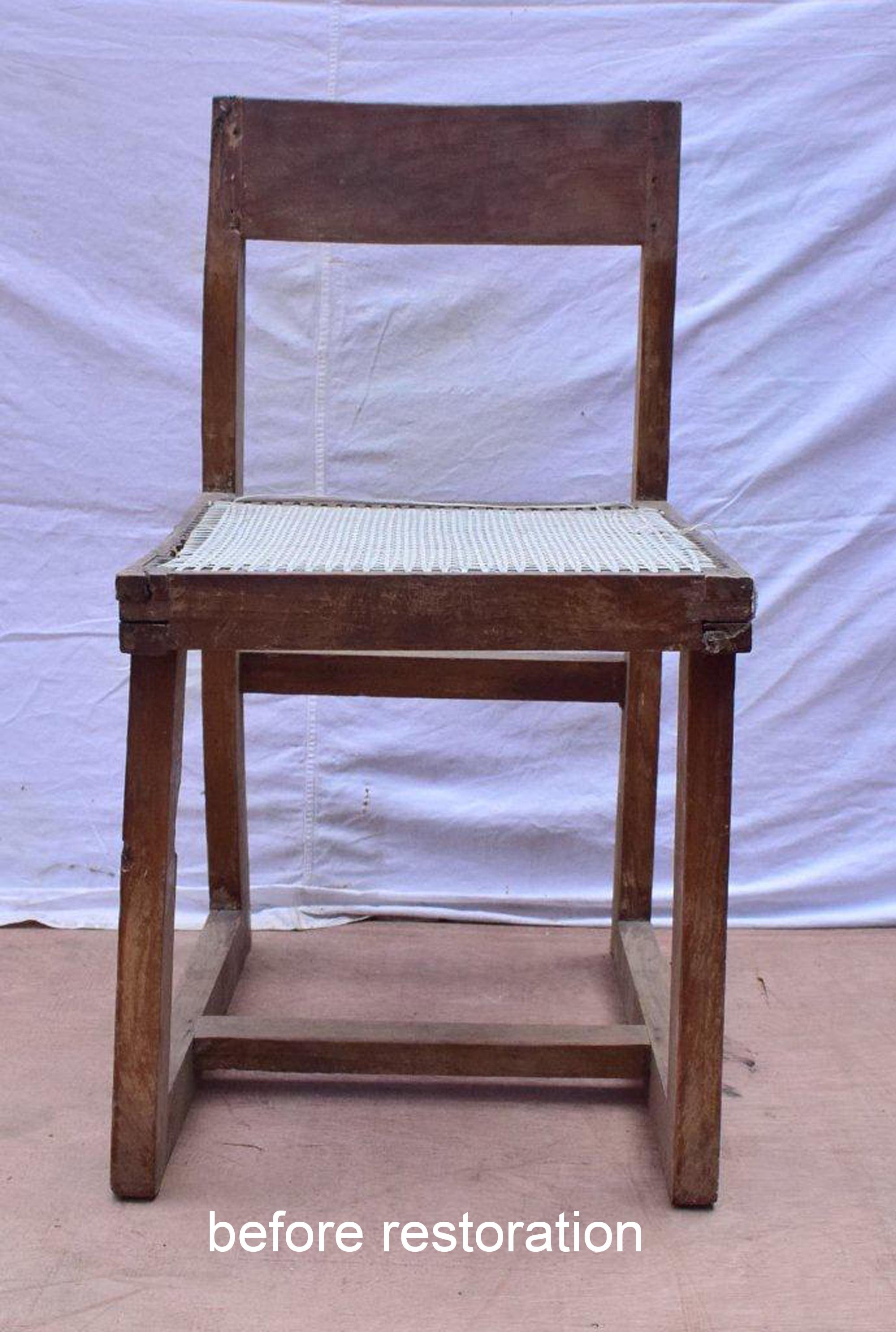 Pierre Jeanneret Chair for P.U. University Library For Sale 4