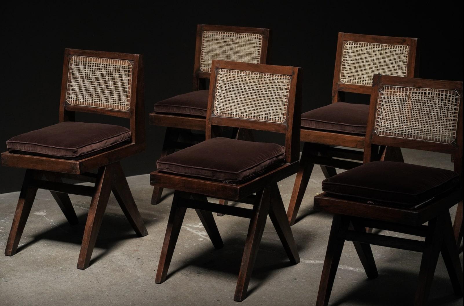Indian Pierre Jeanneret Chairs with Cushion, Set of 6      For Sale