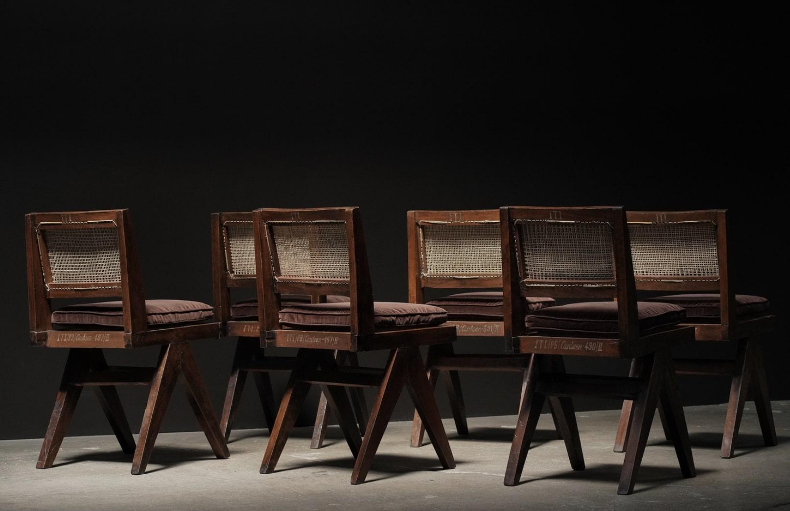 20th Century Pierre Jeanneret Chairs with Cushion, Set of 6      For Sale