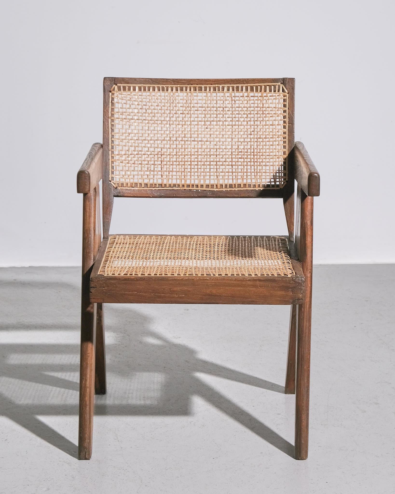 Pierre Jeanneret Chandigarh, Schreibtischstuhl (Indisch) im Angebot