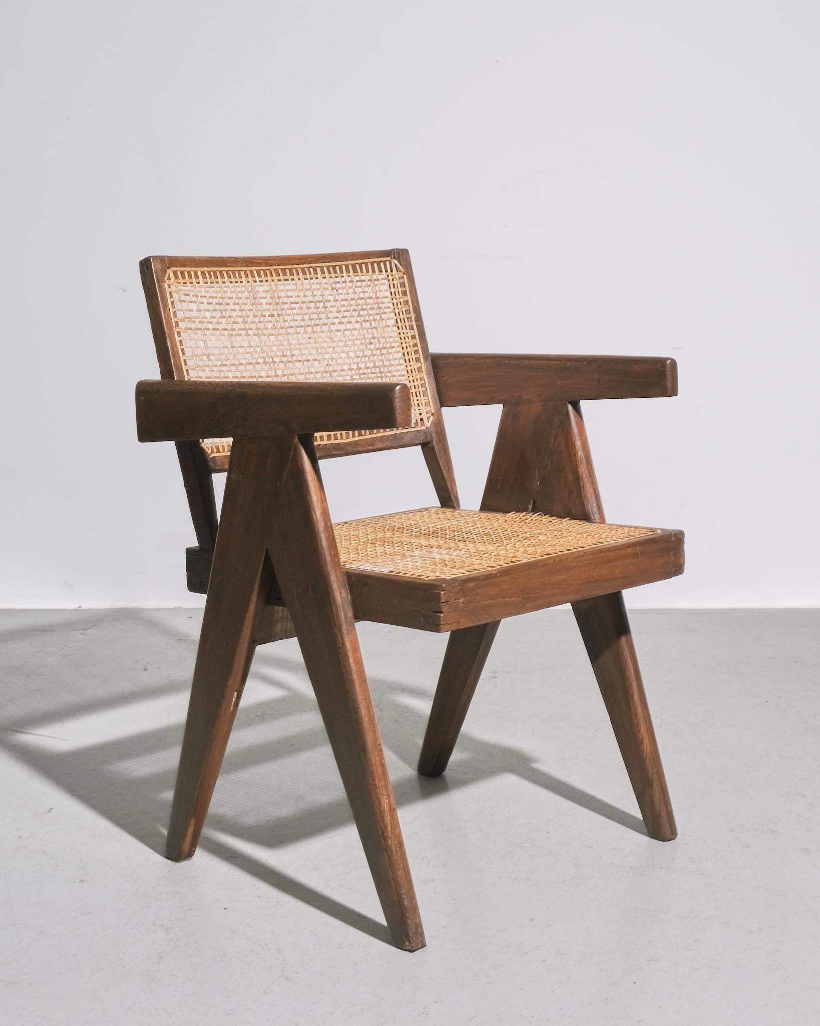 Pierre Jeanneret Chandigarh, Schreibtischstuhl (Gehstock) im Angebot