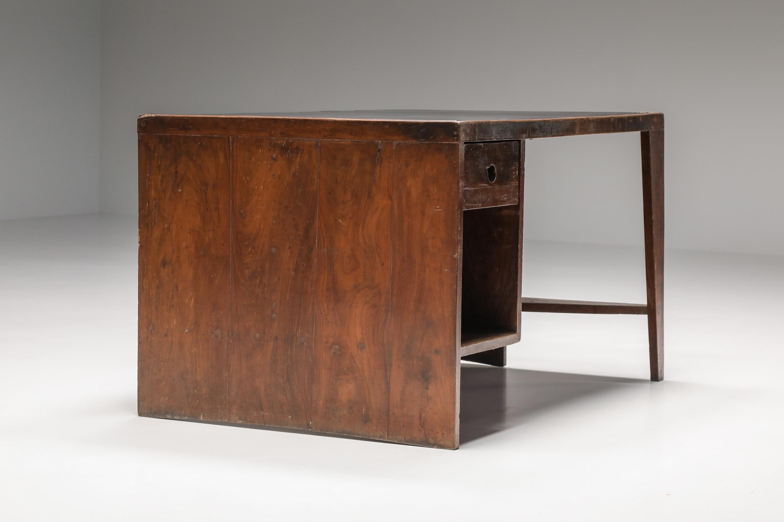 Pierre Jeanneret, Chandigarh Pigeonhole Office Desk, circa 1957-1958 In Excellent Condition In Antwerp, BE
