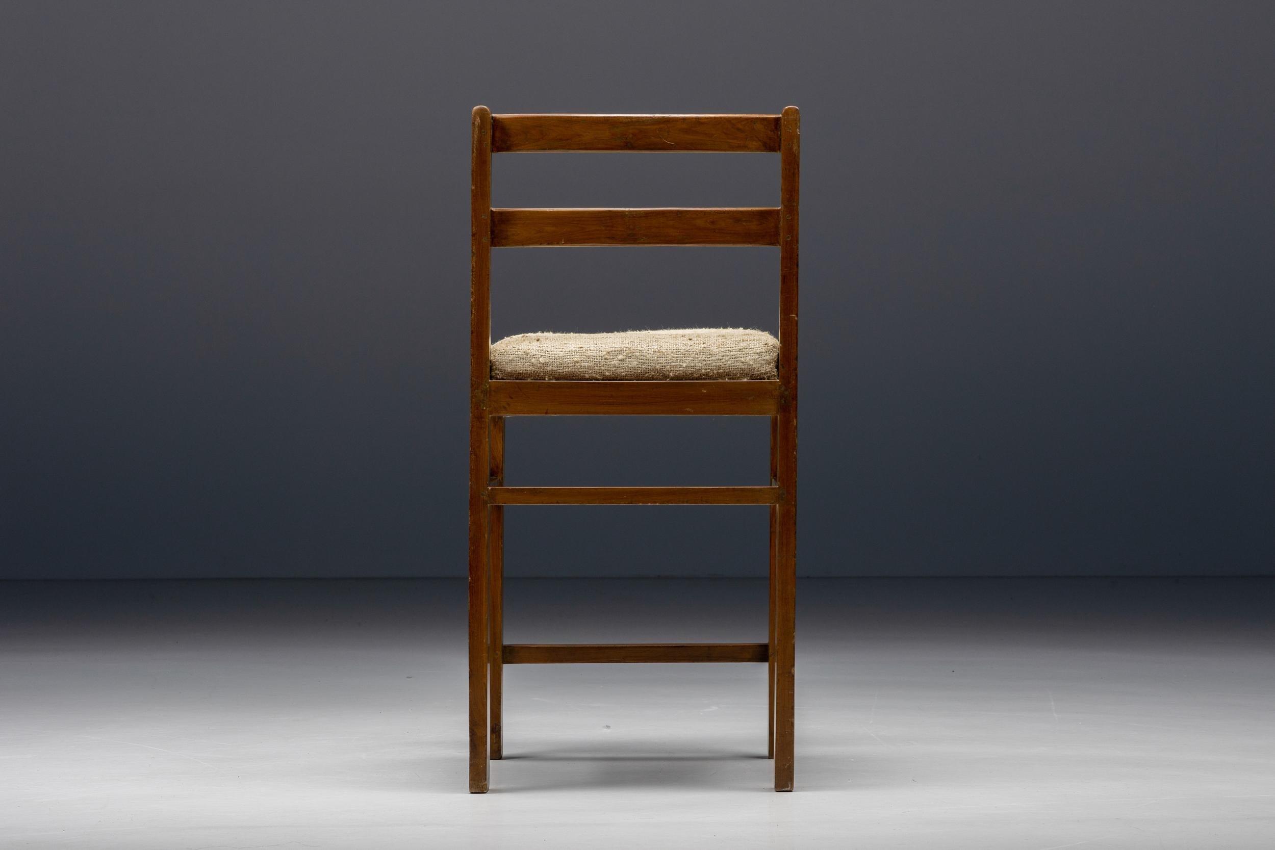 Pierre Jeanneret Chandigarh Prototyp Hocker, Sitzmöbel aus geflochtenem Leinen, Indien, 1960er Jahre im Zustand „Hervorragend“ im Angebot in Antwerp, BE