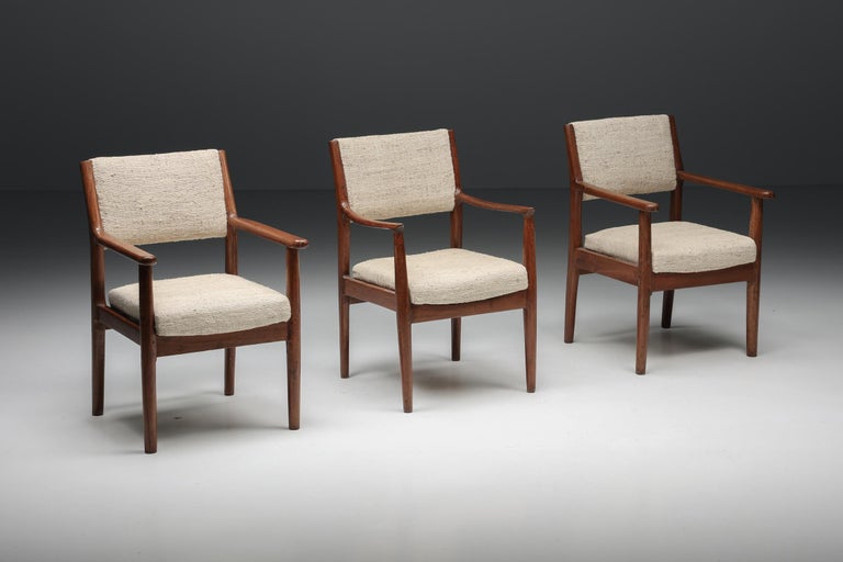 Pierre Jeanneret Chandigarh PSA-CC°315/166 Armchair, Chandigarh, India, 1952-1965

These armchairs by Pierre Jeanneret were created for the city of Chandigarh in India, the utopian city created by his cousin Le Corbusier. These chairs are quite