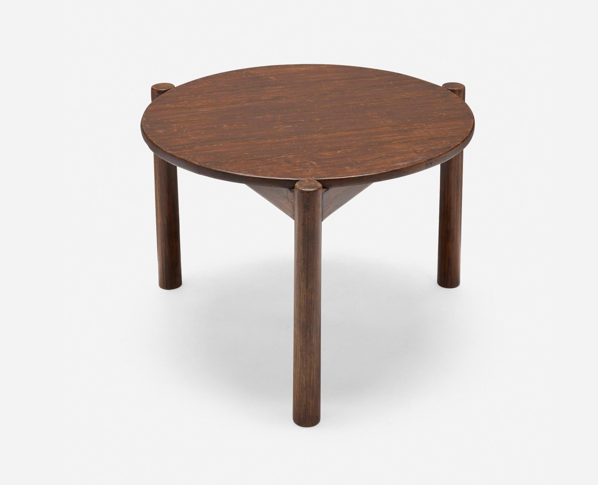 Couchtisch von Pierre Jeanneret, PGI Hopsital, Frankreich/India ca. 1965-66 (Mitte des 20. Jahrhunderts) im Angebot