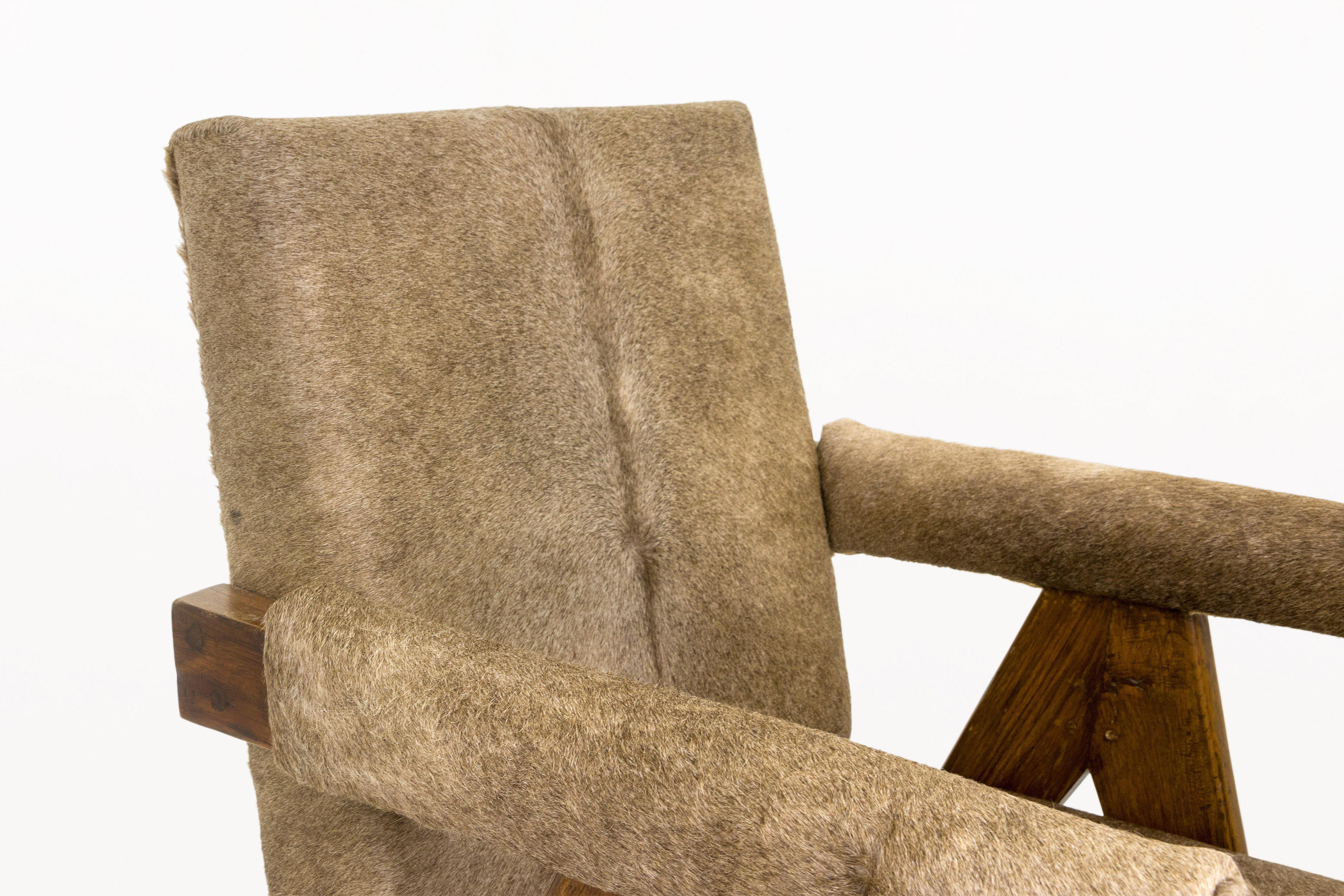 Pierre Jeanneret , Presidente del Comité de Chandigarh, PJ-SI-30-C, circa 1950, India Piel en venta