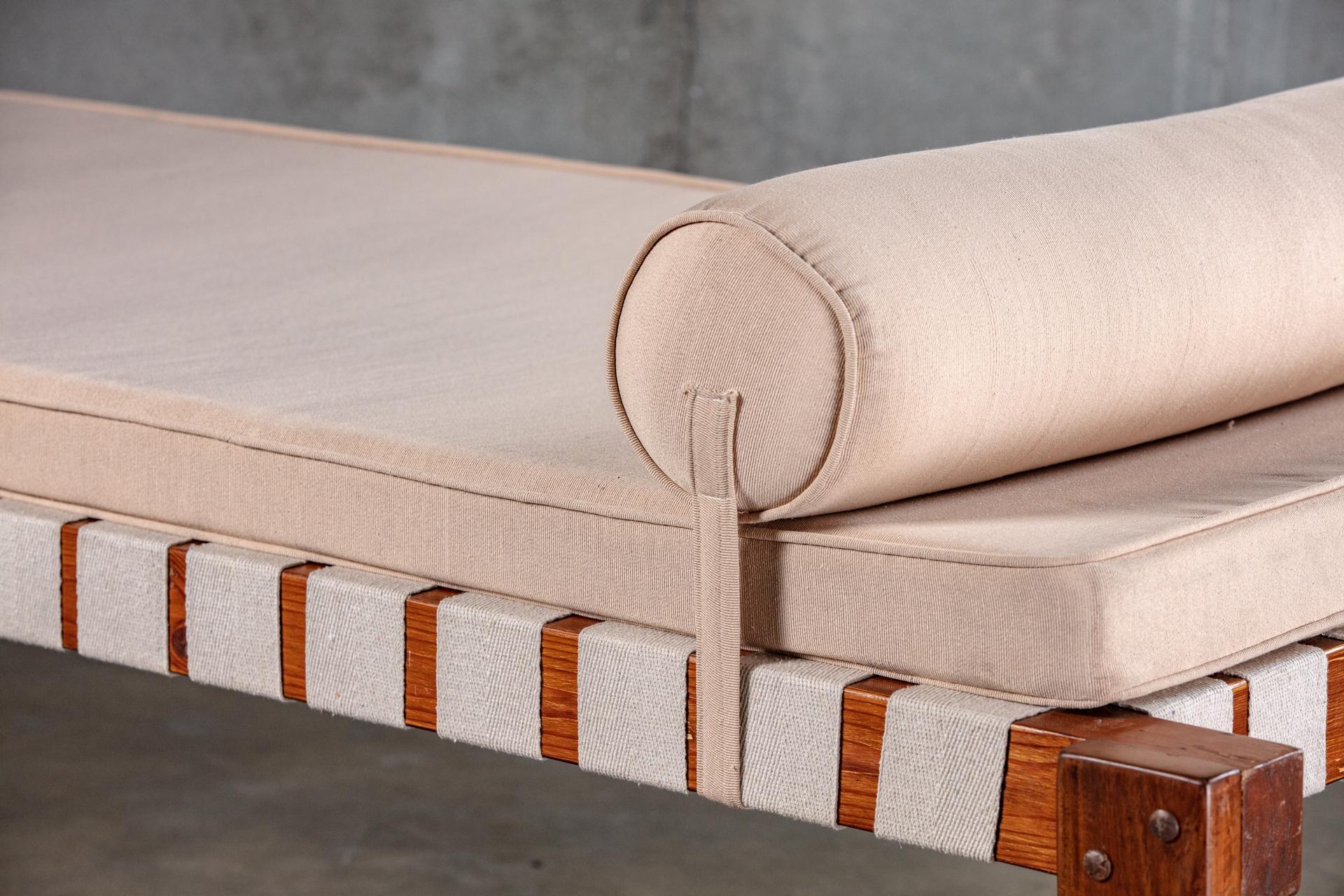 Mid-Century Modern Pierre Jeanneret Daybed