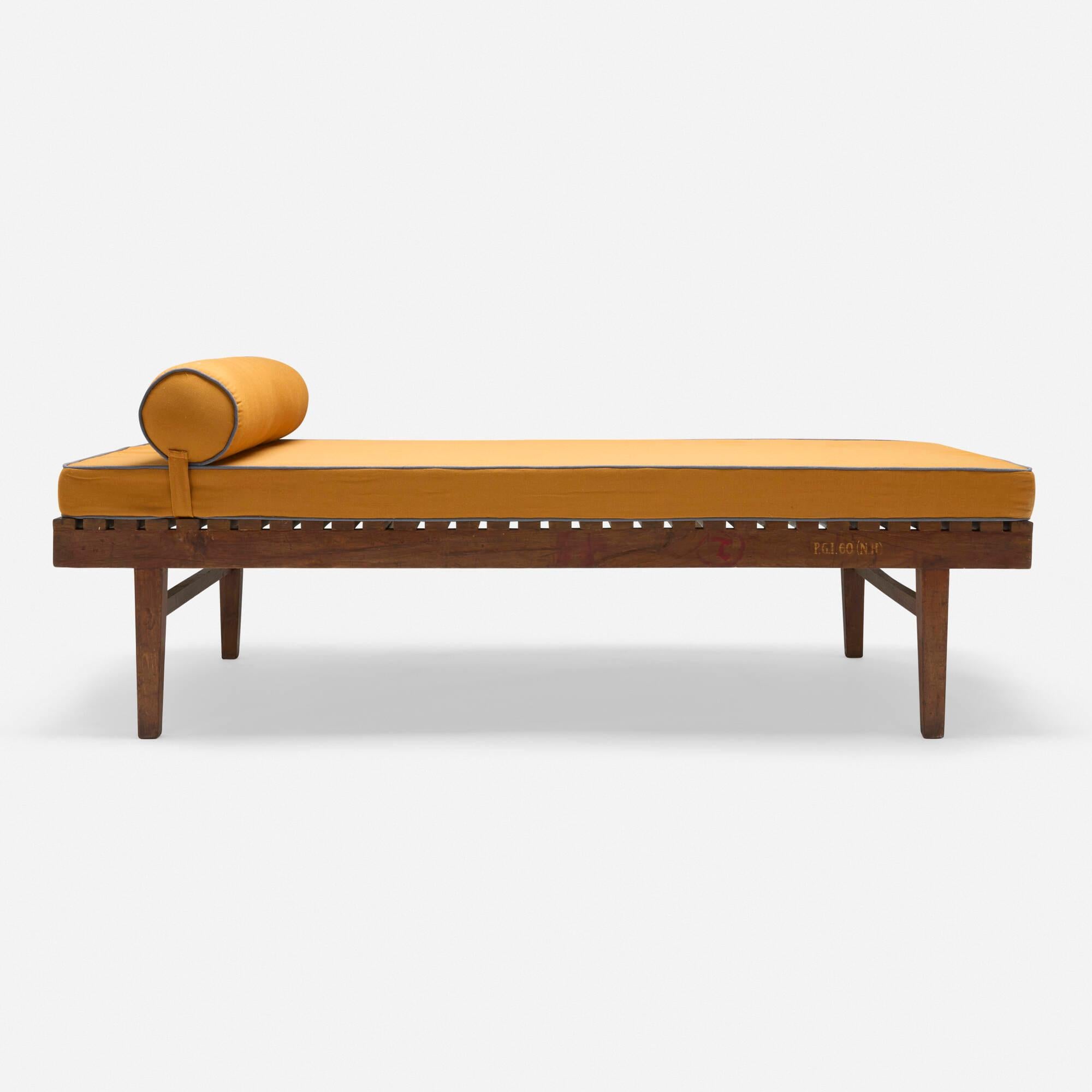Mid-Century Modern Méridienne authentique mi-siècle moderne Pierre Jeanneret de Chandigarh en vente