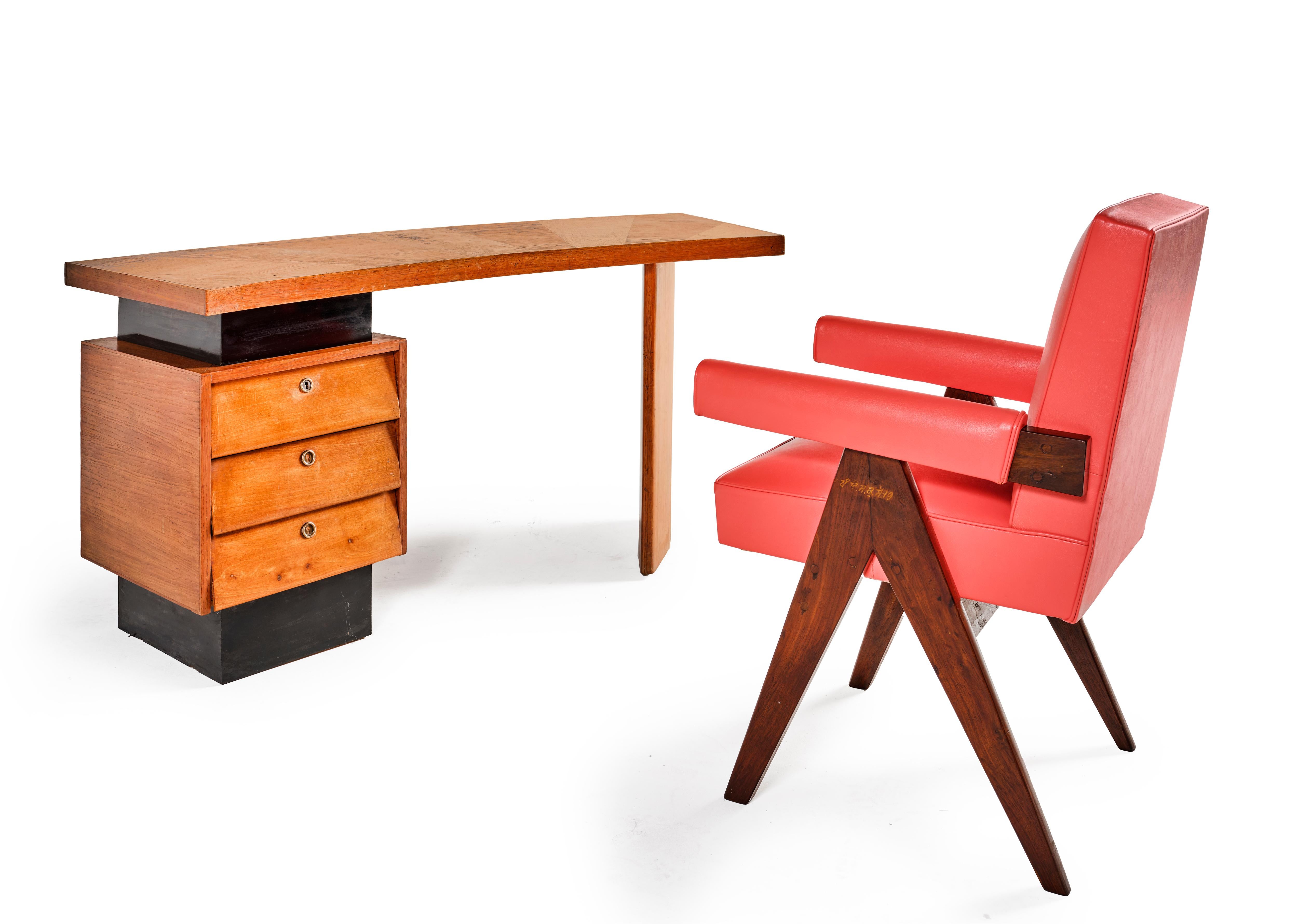 Wood Pierre Jeanneret, desk 1946 For Sale