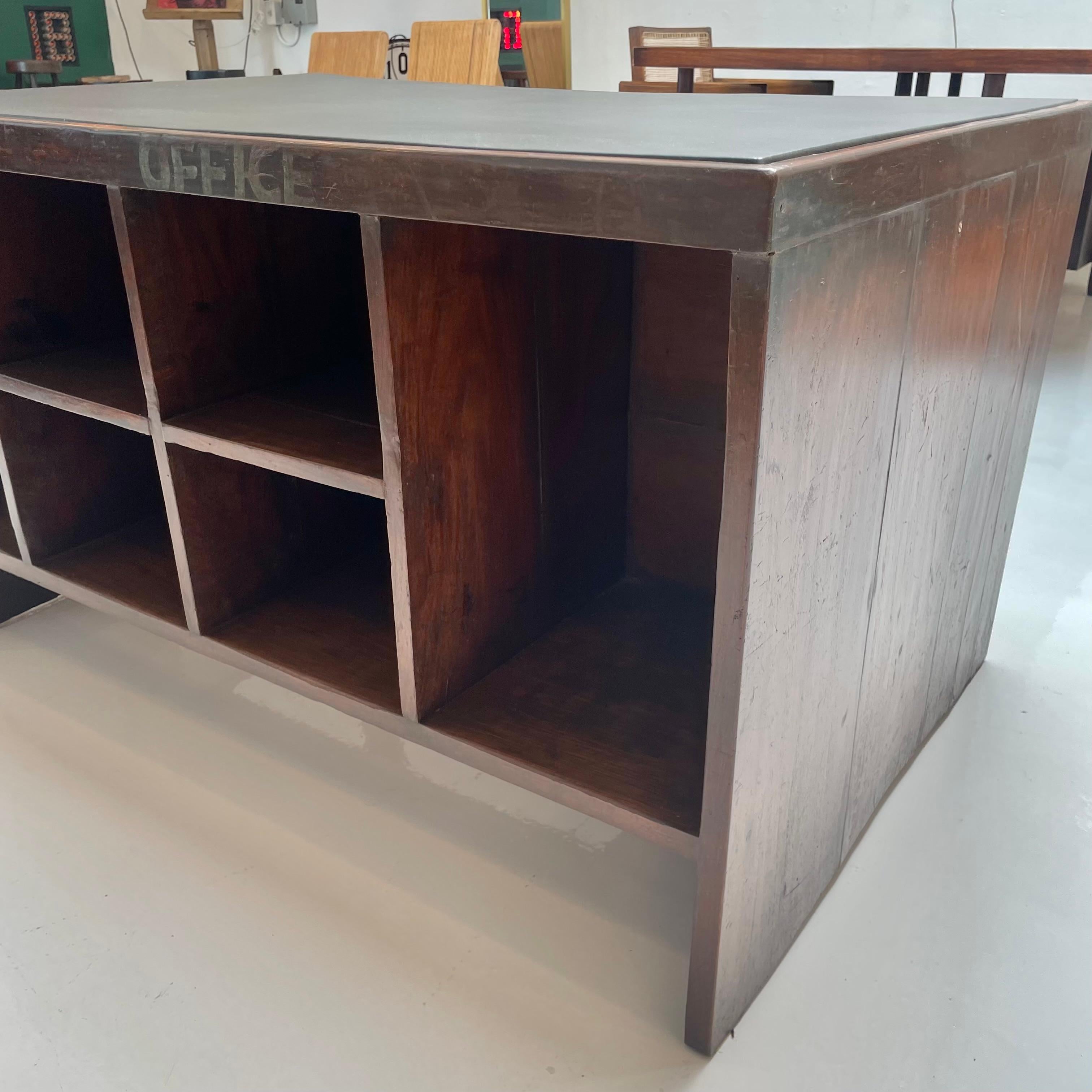 Pierre Jeanneret Desk, 1950s Chandigargh For Sale 4