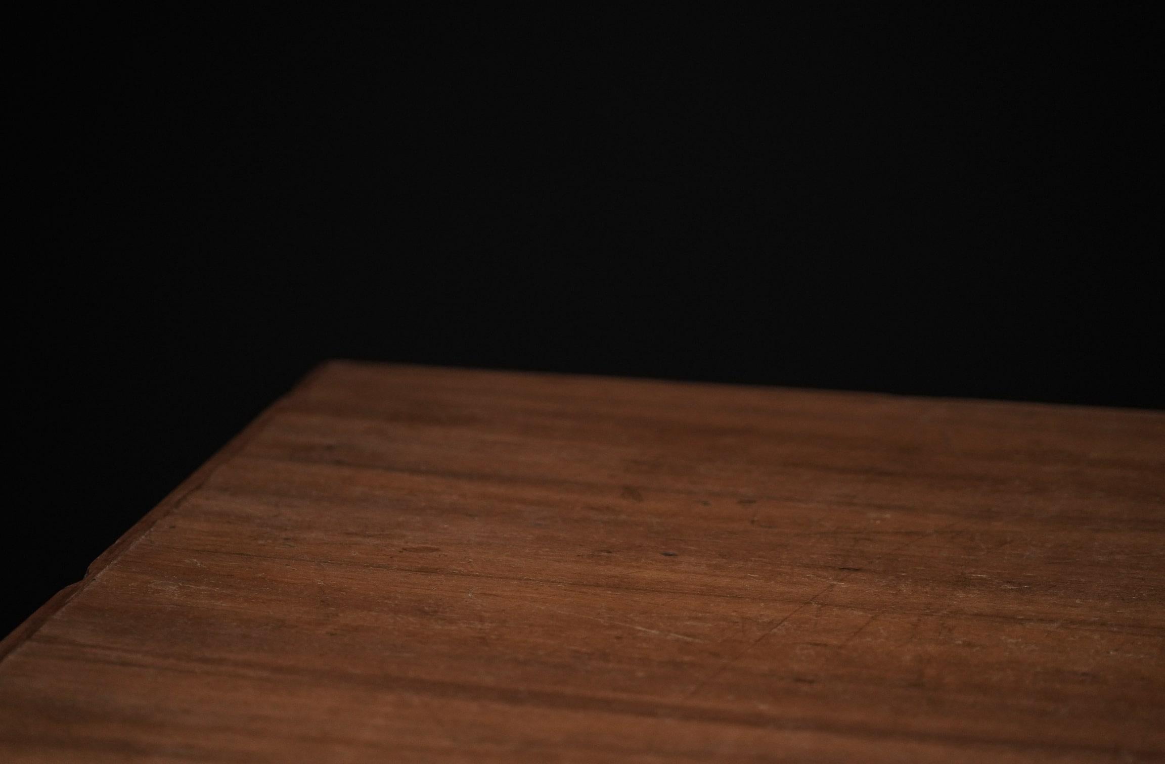 Pierre Jeanneret Esstisch im Zustand „Gut“ im Angebot in Los Angeles, CA